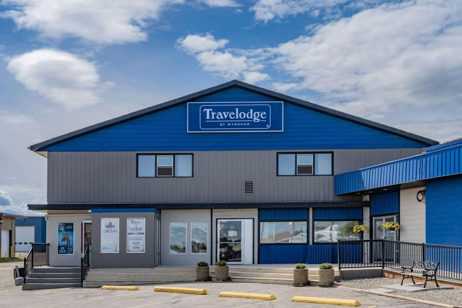 Dog Friendly Hotel $Fort Saint John - $Travelodge by Wyndham Fort St John