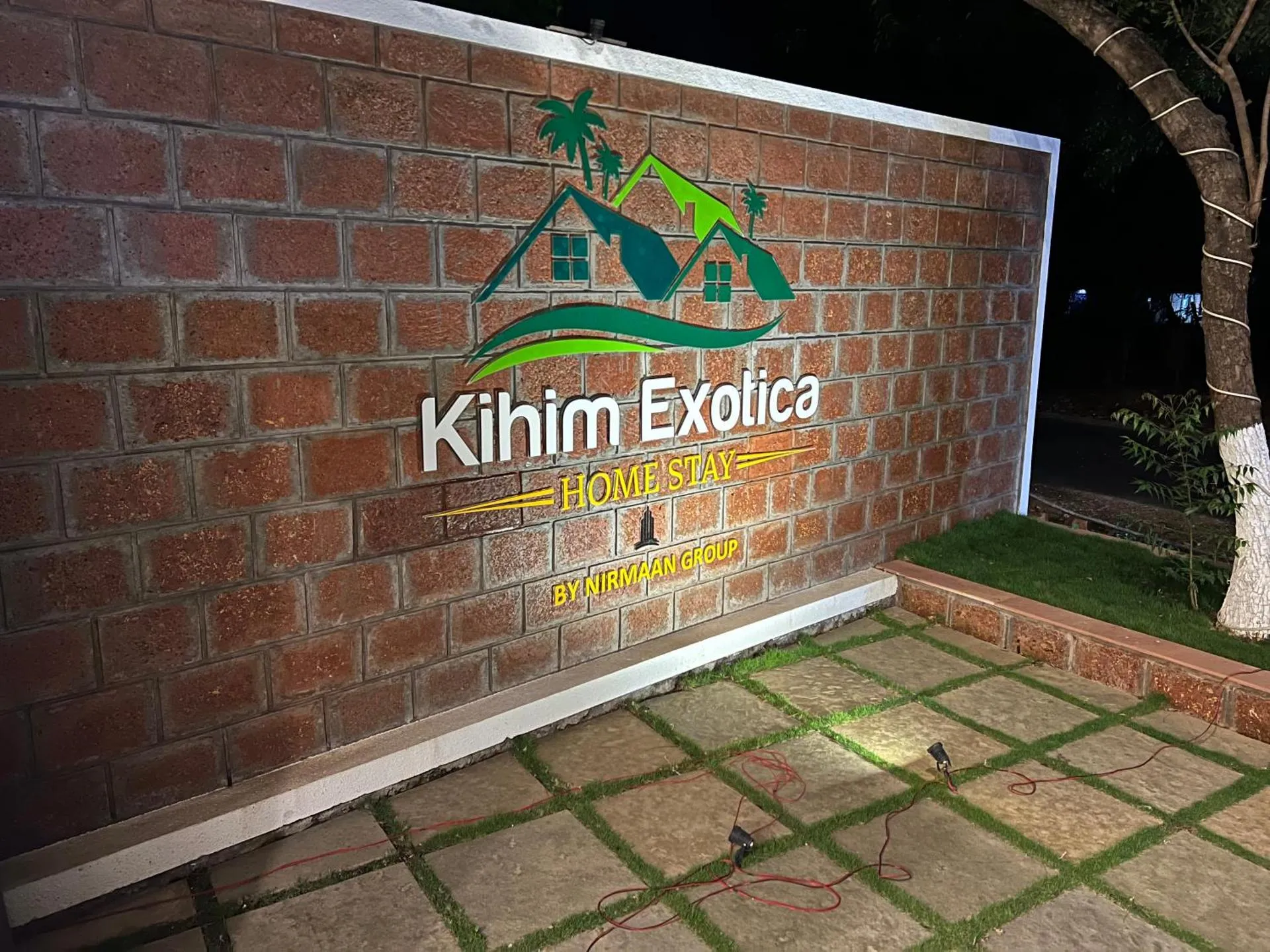 iIRA Stays - Kihim Exotica