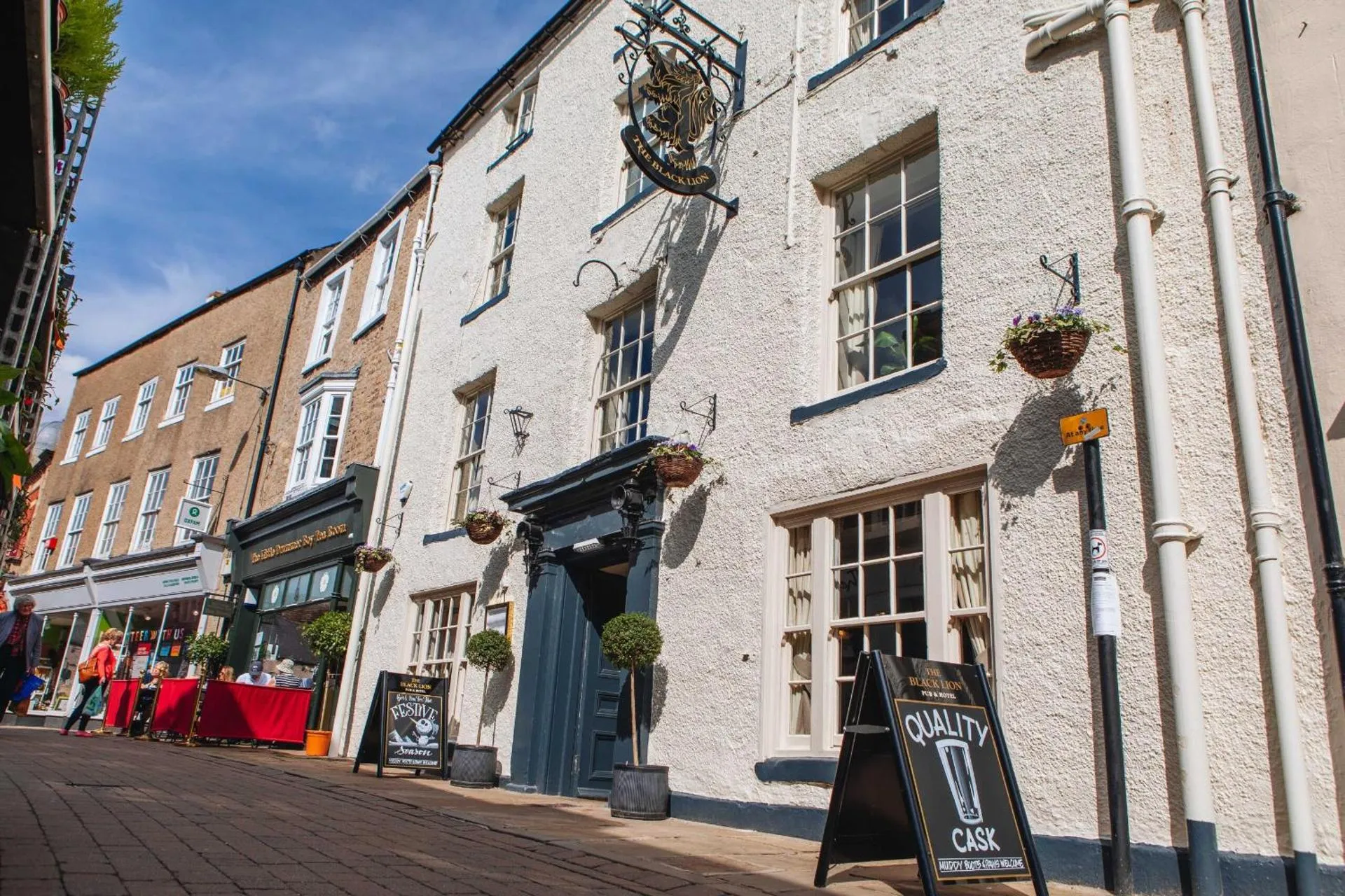 Dog Friendly Hotel $Richmond - $Black Lion Hotel Richmond North Yorkshire