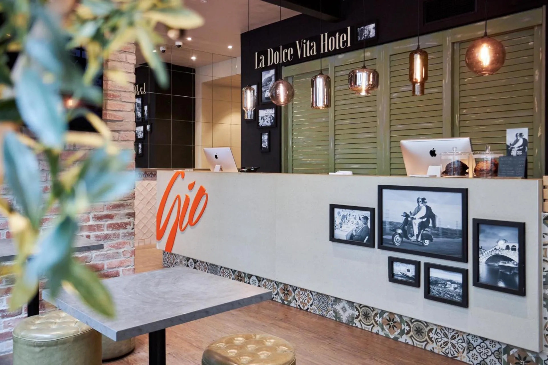 Dog Friendly Hotel $Munich - $Hotel GIO