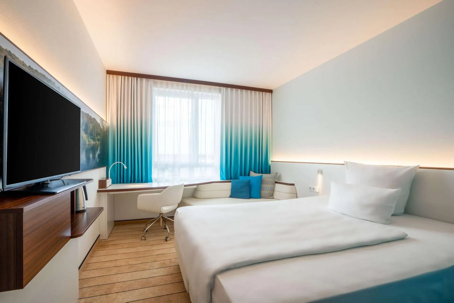 Dog Friendly Hotel $Kelsterbach - $Styles Hotel Frankfurt Airport
