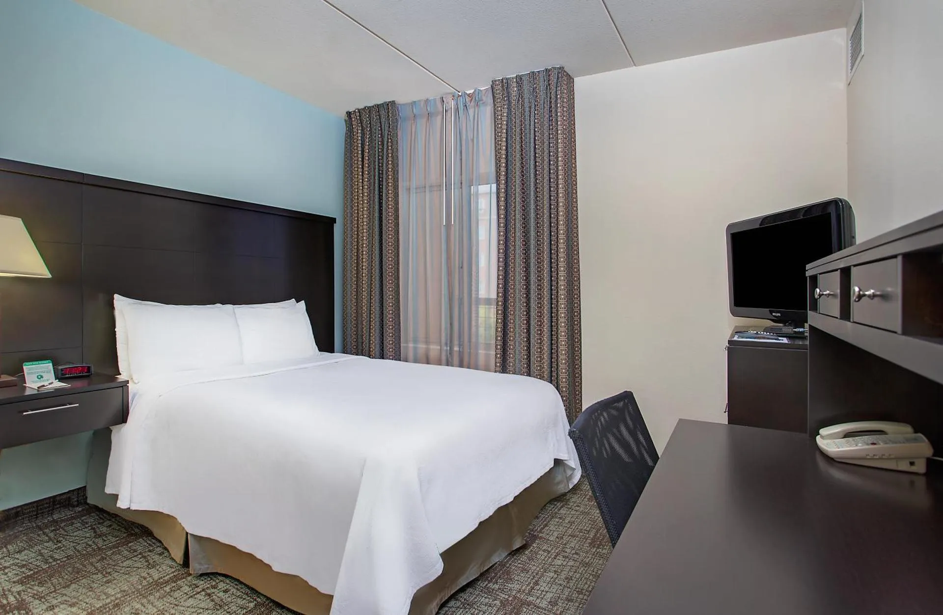 Staybridge Suites Chattanooga Downtown - Convention Center, an IHG Hotel