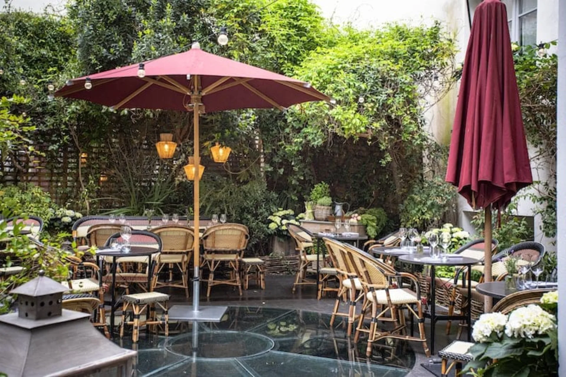Le Roch Hotel & Spa interior