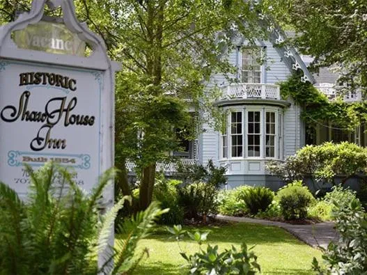 Dog Friendly Bed and breakfast $Ferndale - $Shaw House Inn