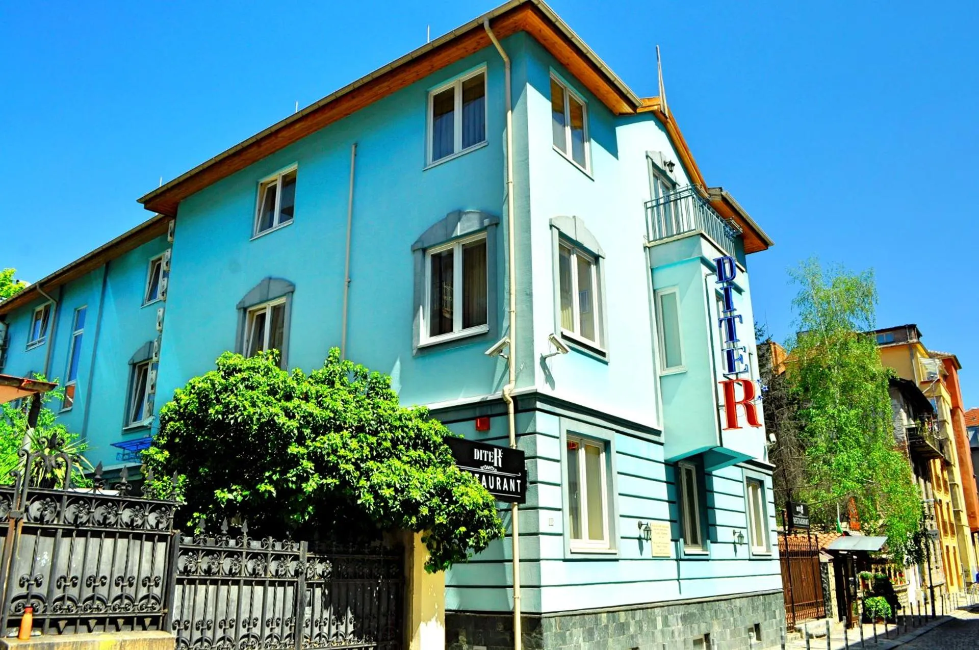 DITER Family Hotel
