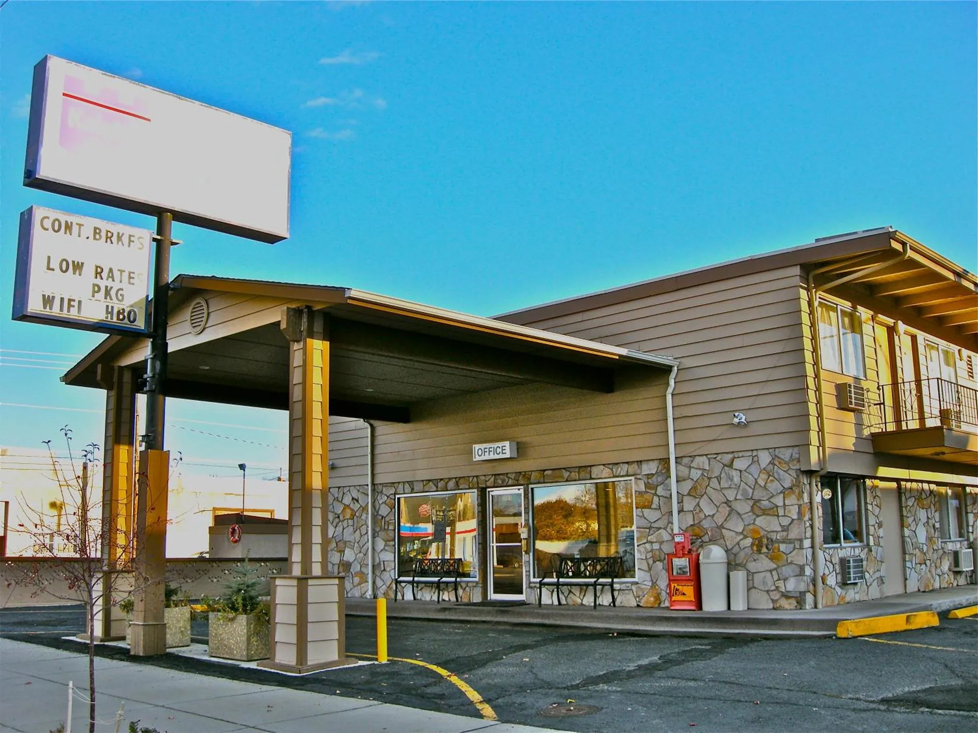 Dog Friendly Hotel $Baker City - $Knights Inn - Baker City