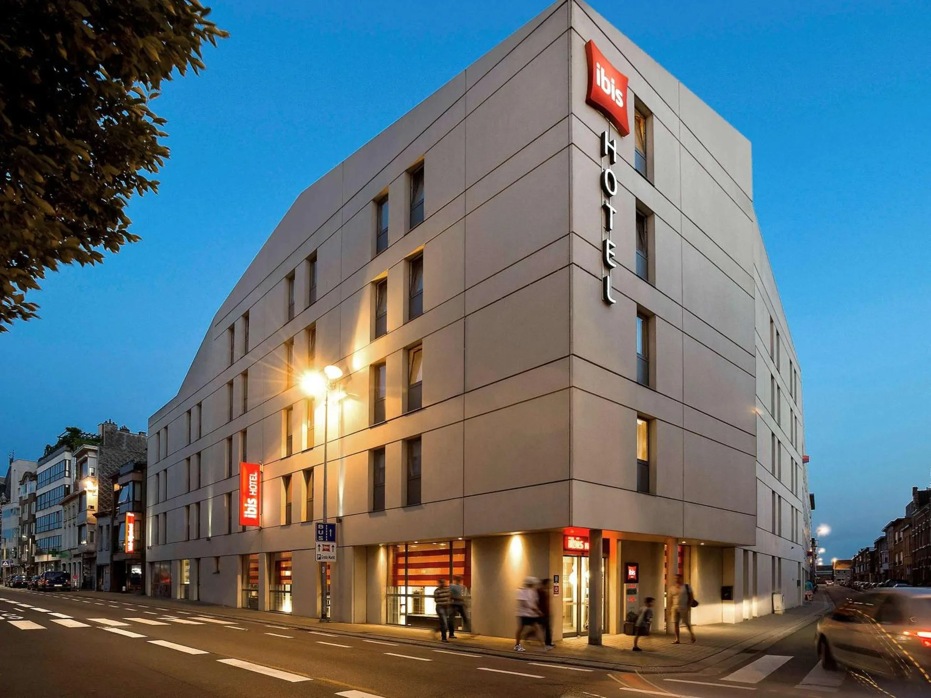 Dog Friendly Hotel $Sint-Niklaas - $ibis Sint Niklaas Centrum
