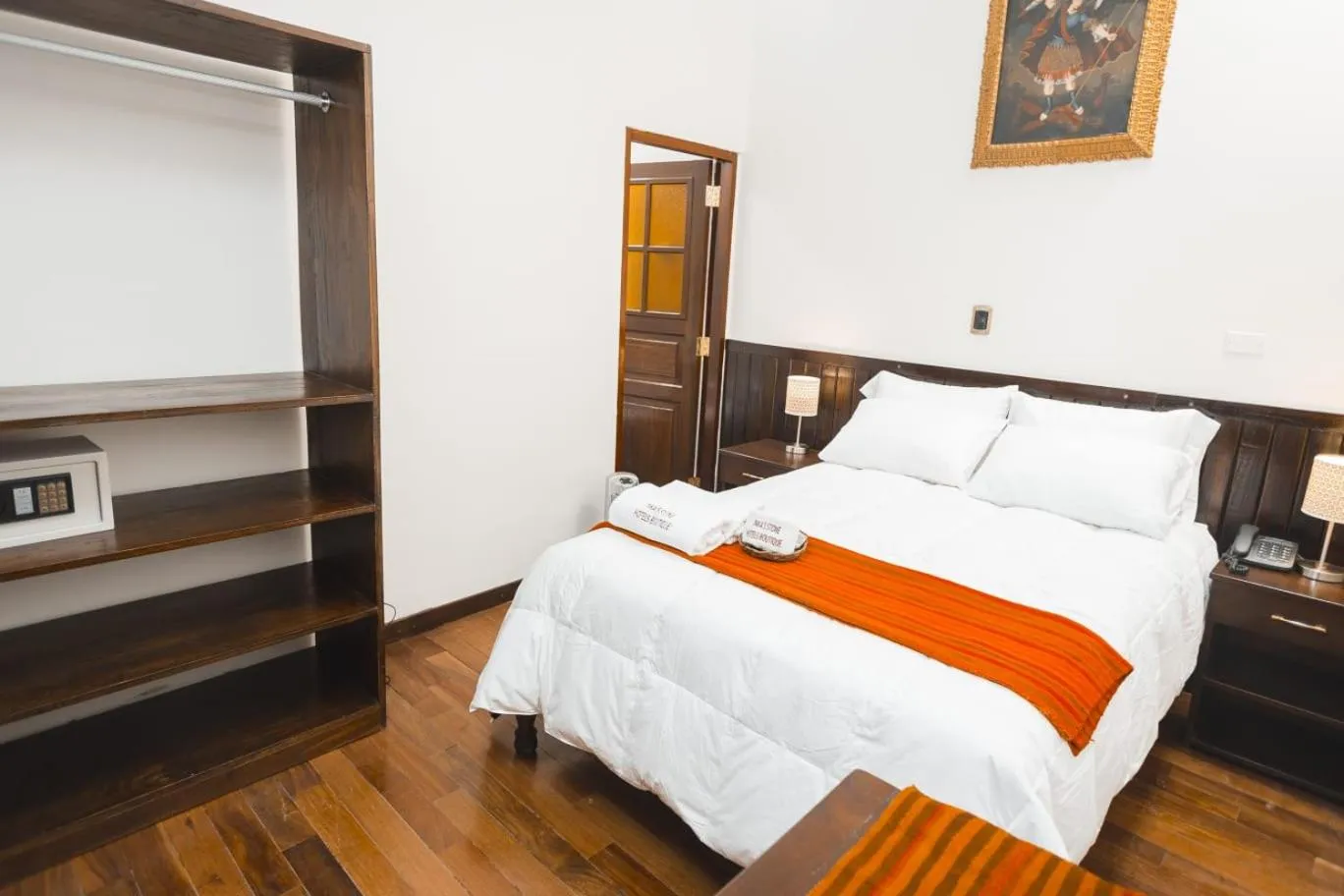 Emilia Hotel