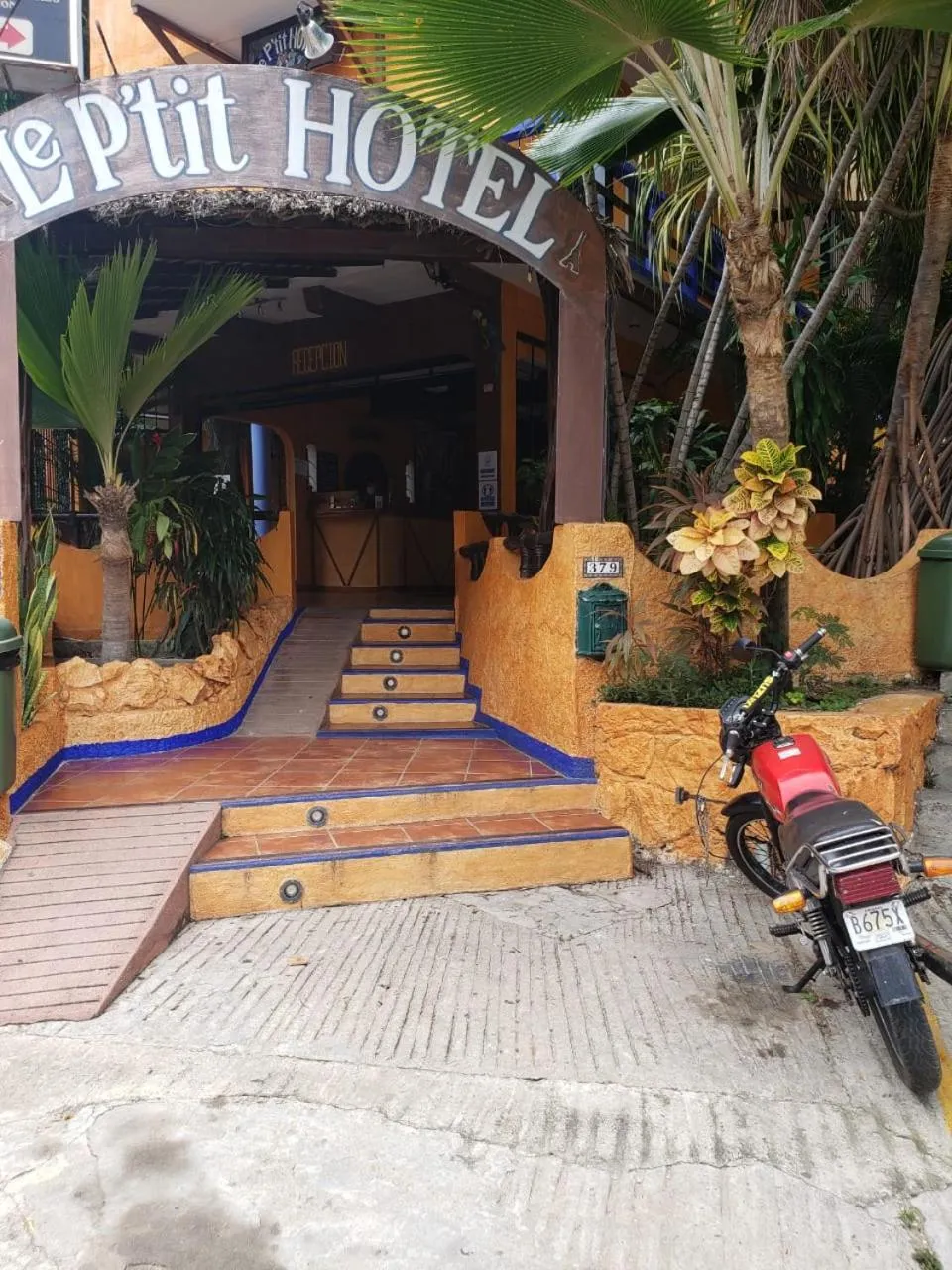 Hotel Le Petit
