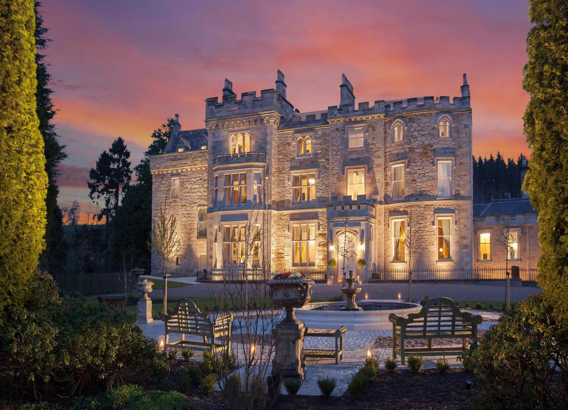 Dog Friendly Hotel $High Blantyre - $Crossbasket Castle