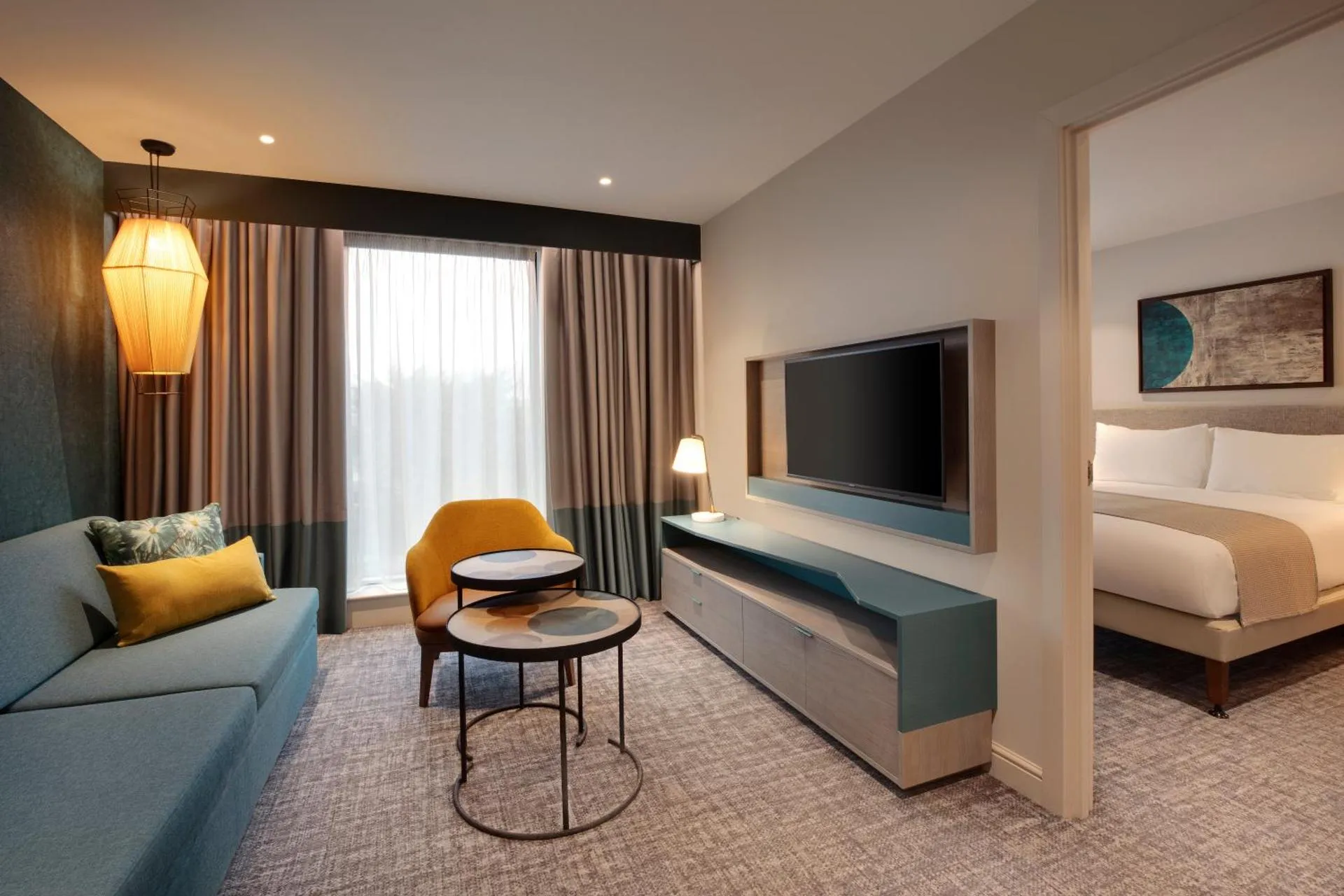 Staybridge Suites London Heathrow interior