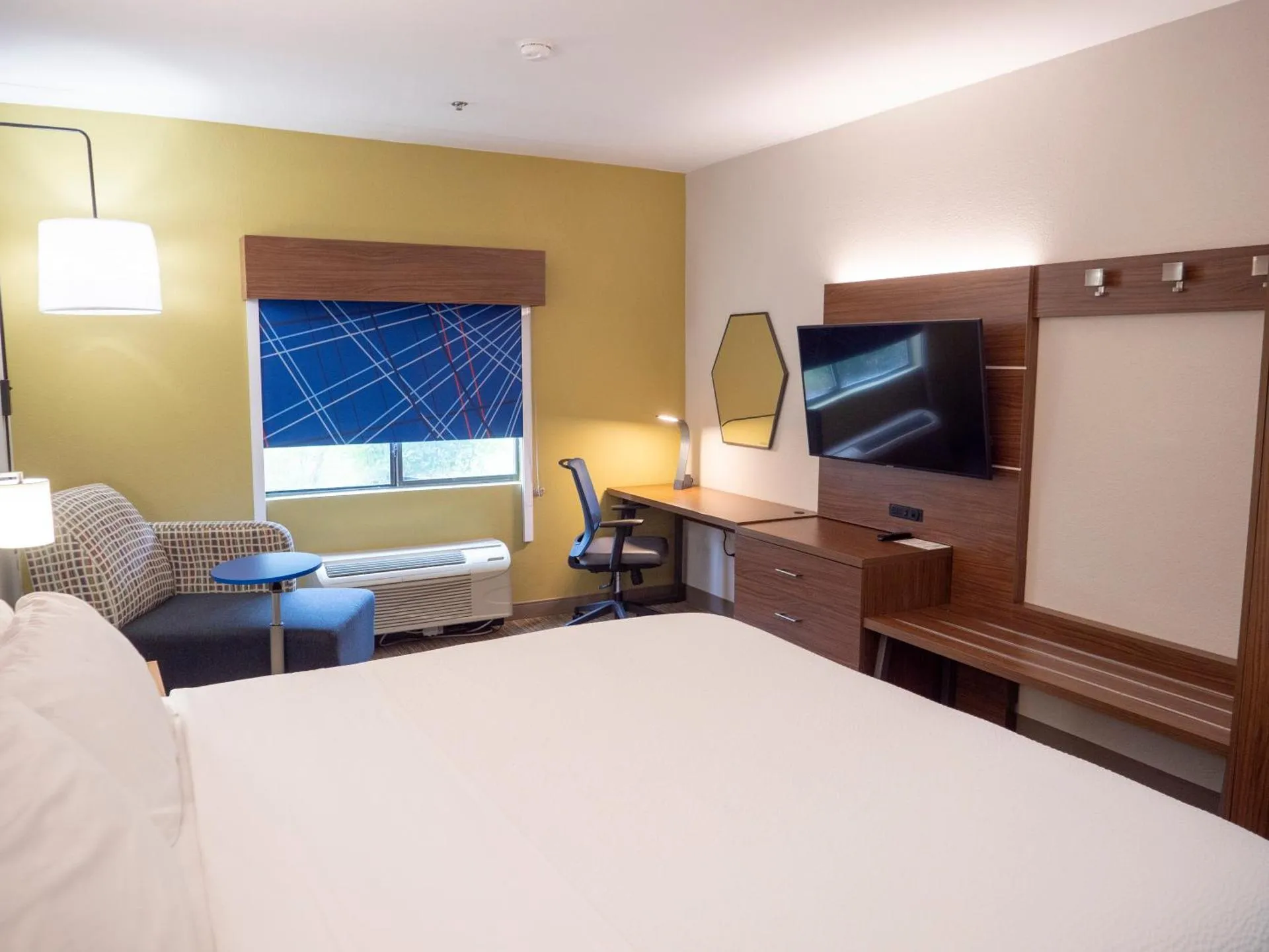 Holiday Inn Express Hotel & Suites Greenville Airport, an IHG Hotel