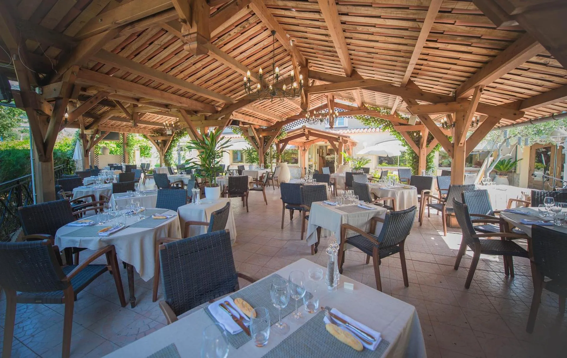 Appart Hotel Lou Castelet