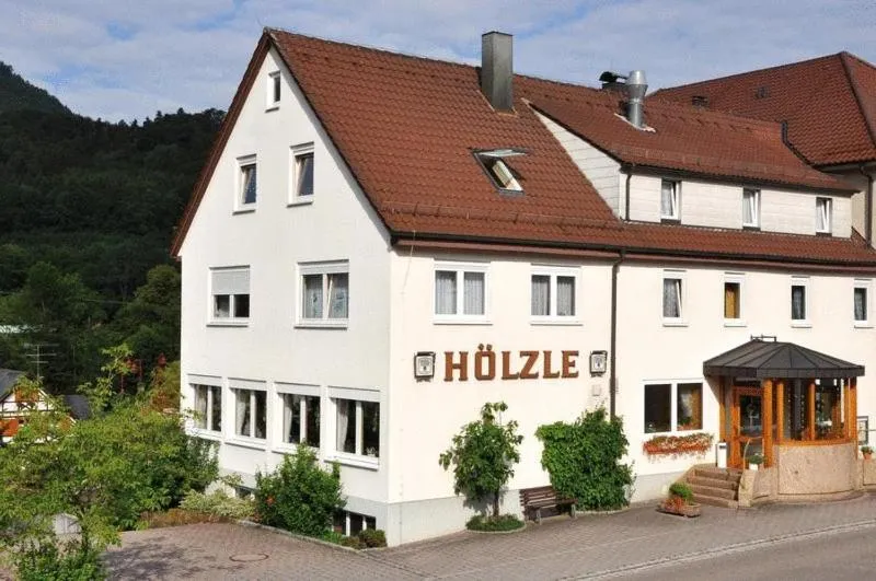 Dog Friendly Hotel $Waldstetten - $Landgasthof Hölzle