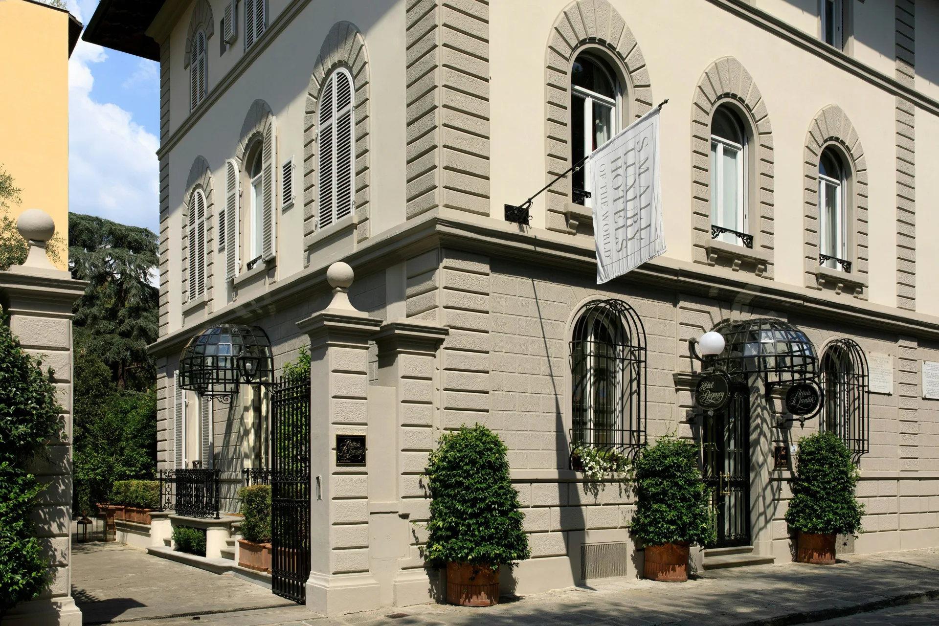 Hotel Regency Firenze, a dog friendly hotel in Florence