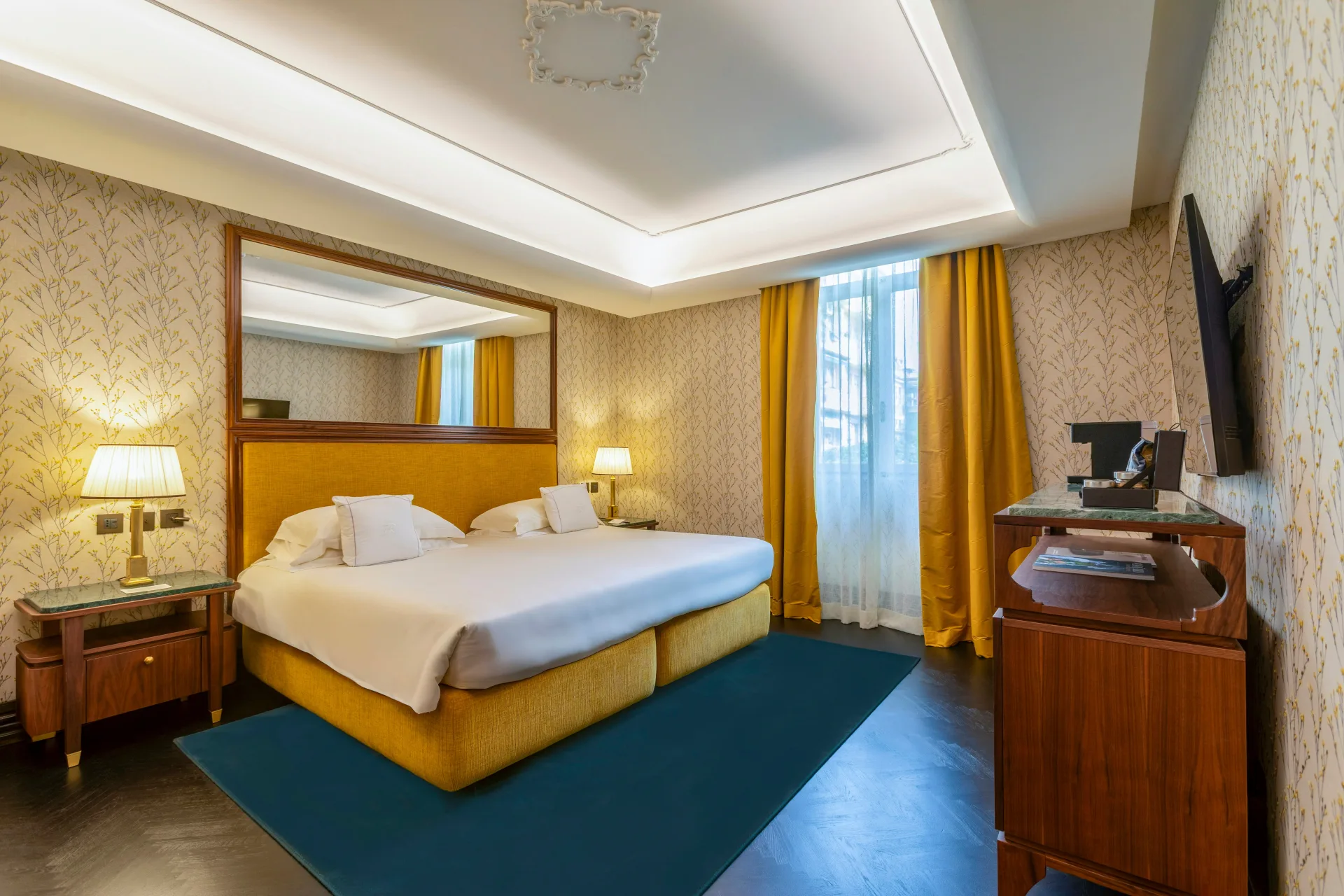Hotel Regency Firenze interior