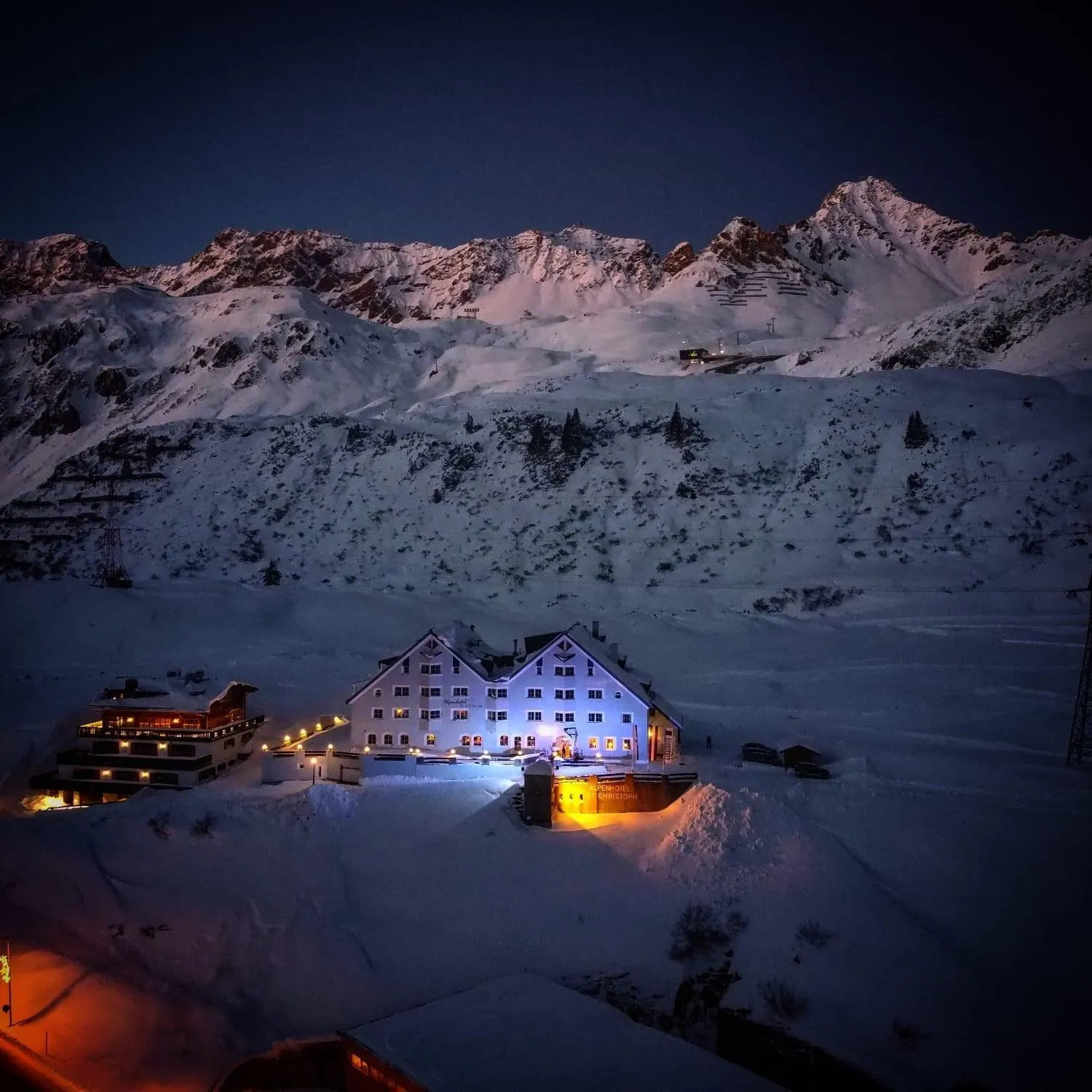Dog Friendly Hotel $Sankt Christoph am Arlberg - $Alpenhotel St.Christoph