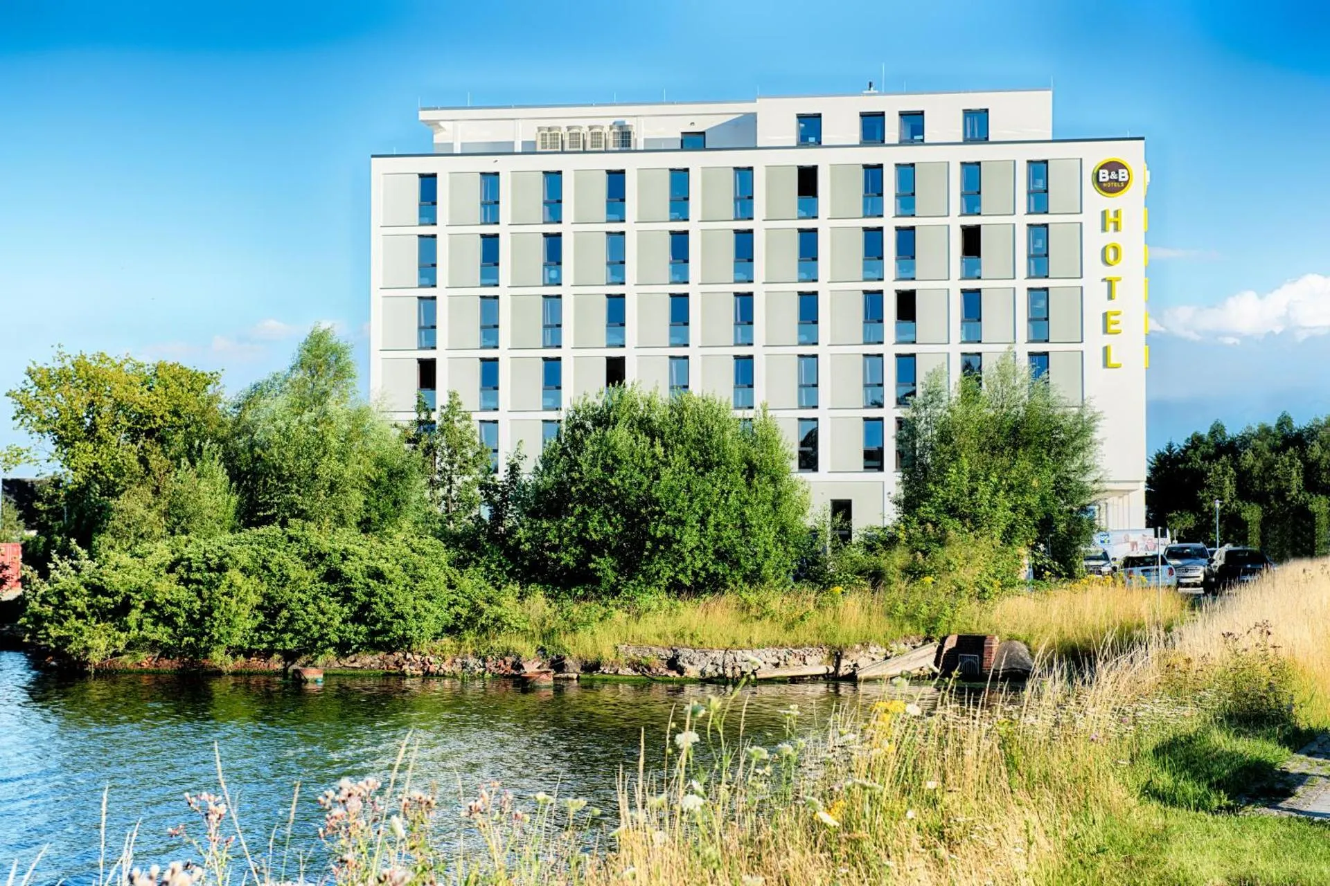 Dog Friendly Hotel $Wilhelmshaven - $B&B Hotel Wilhelmshaven