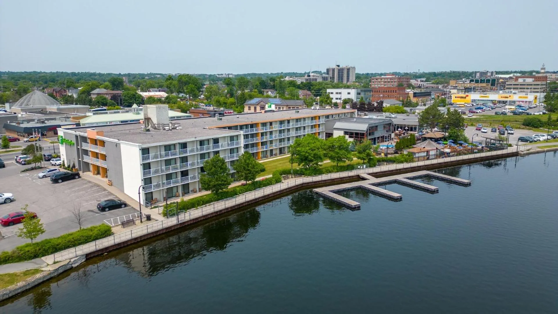 Holiday Inn Hotel Peterborough Waterfront, an IHG Hotel