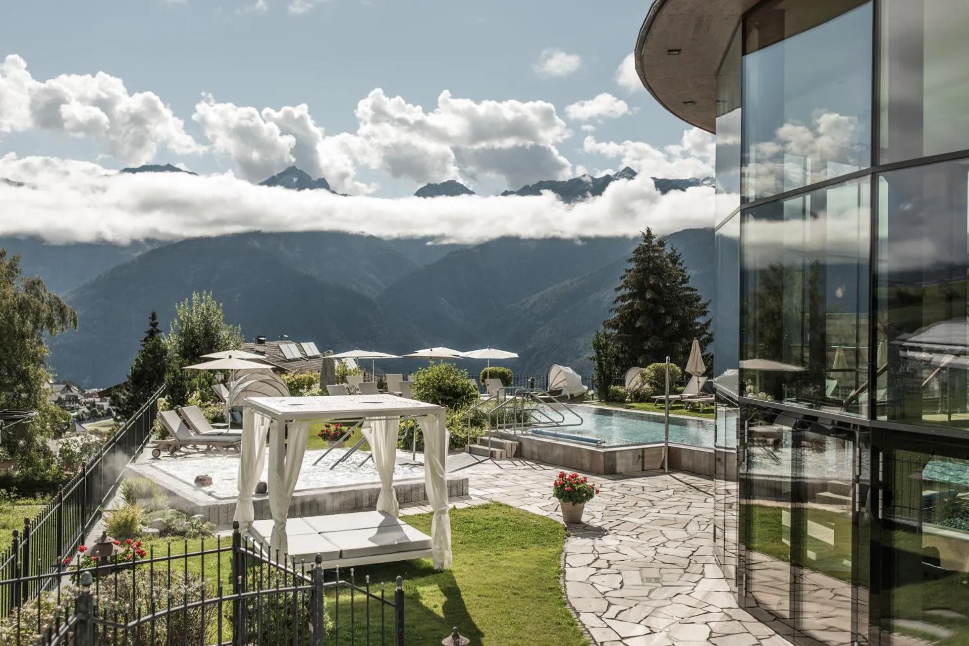 Dog Friendly Hotel $Fiss - $Schlosshotel Fiss