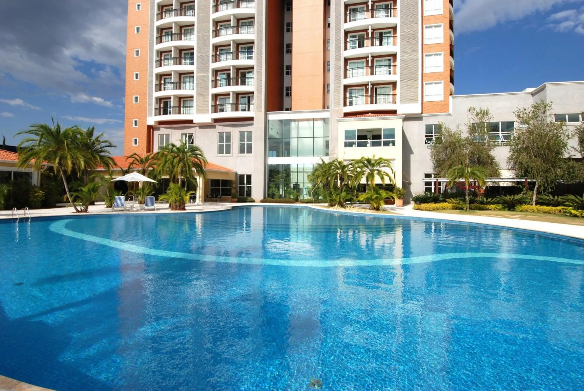 Dog Friendly Hotel $Indaiatuba - $Vitória Hotel Convention Indaiatuba