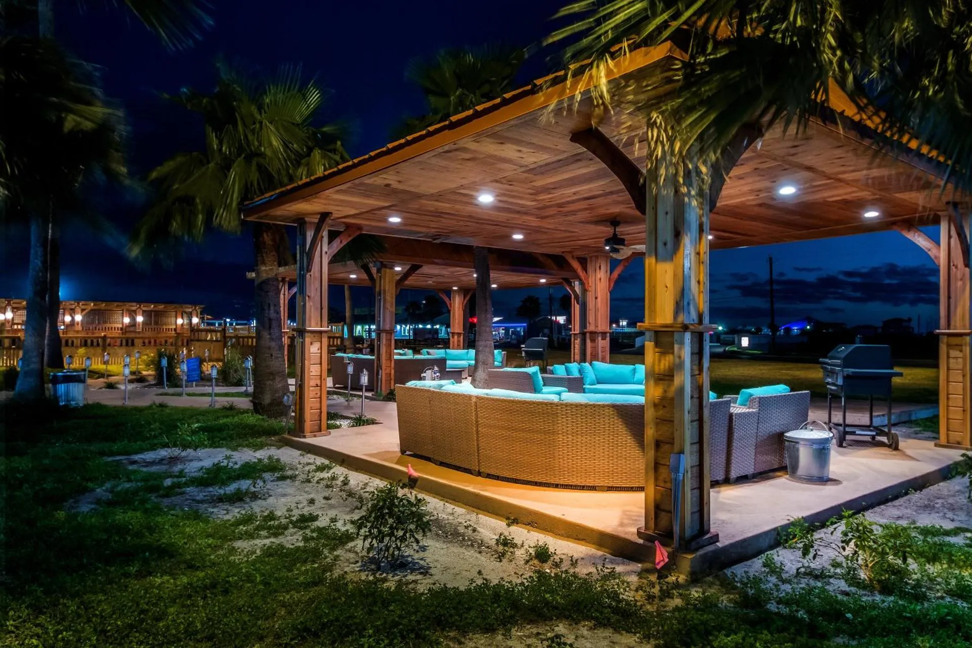 Dog Friendly Hotel $Port Aransas - $Ocean's Edge Hotel, Port Aransas,TX