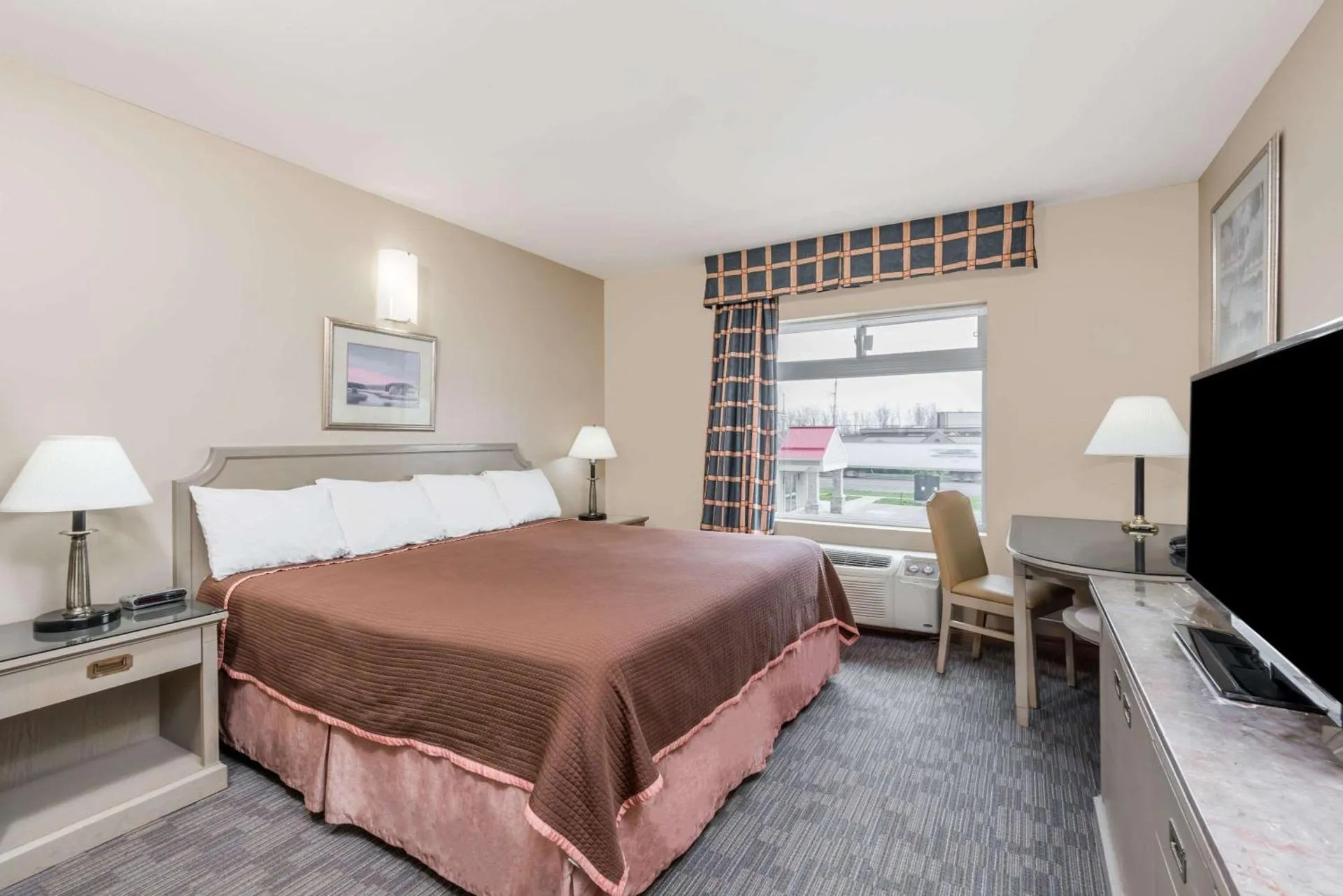 London Travel Inn