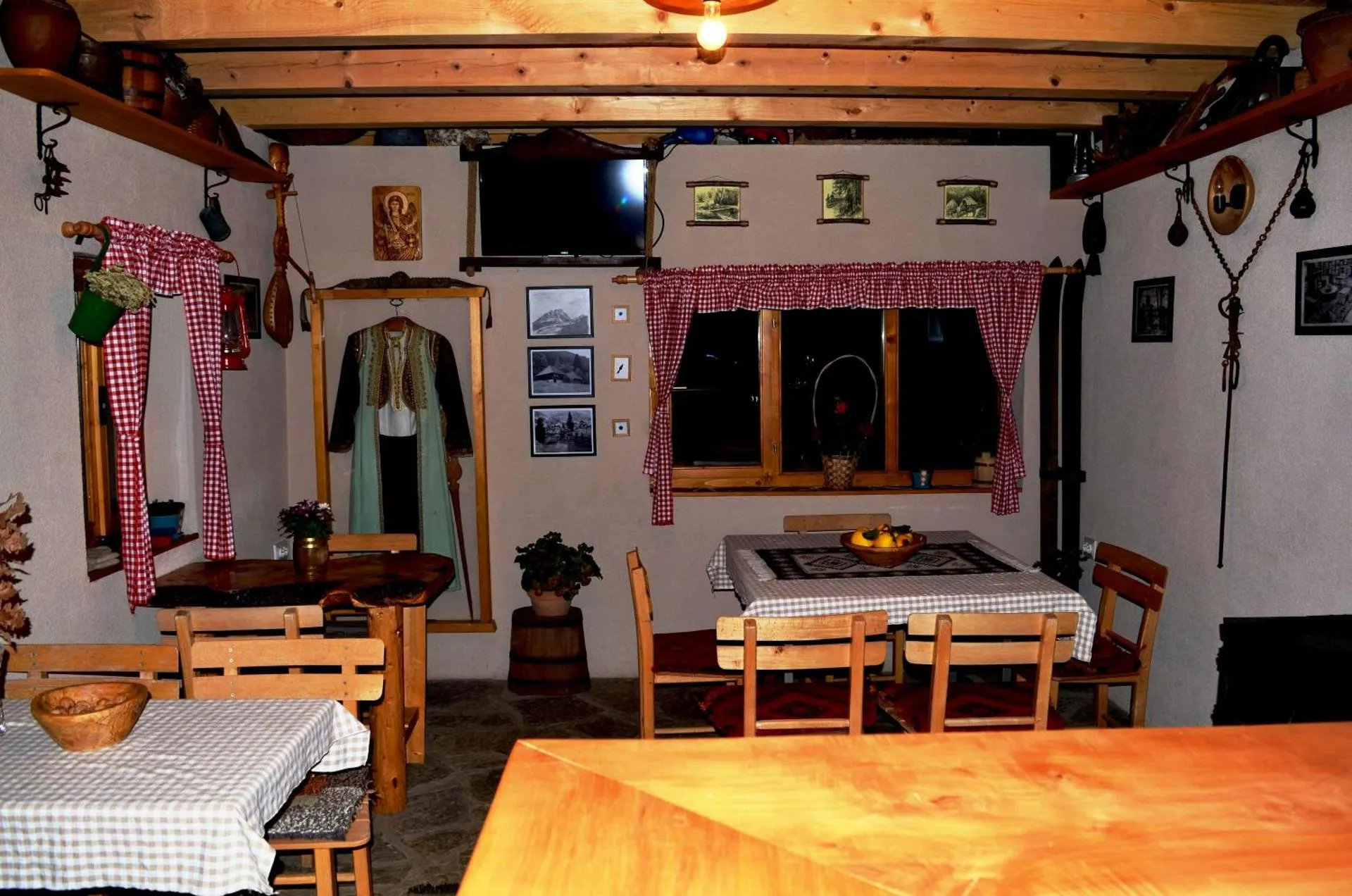 Kraljska koliba - Kralje's Cottage