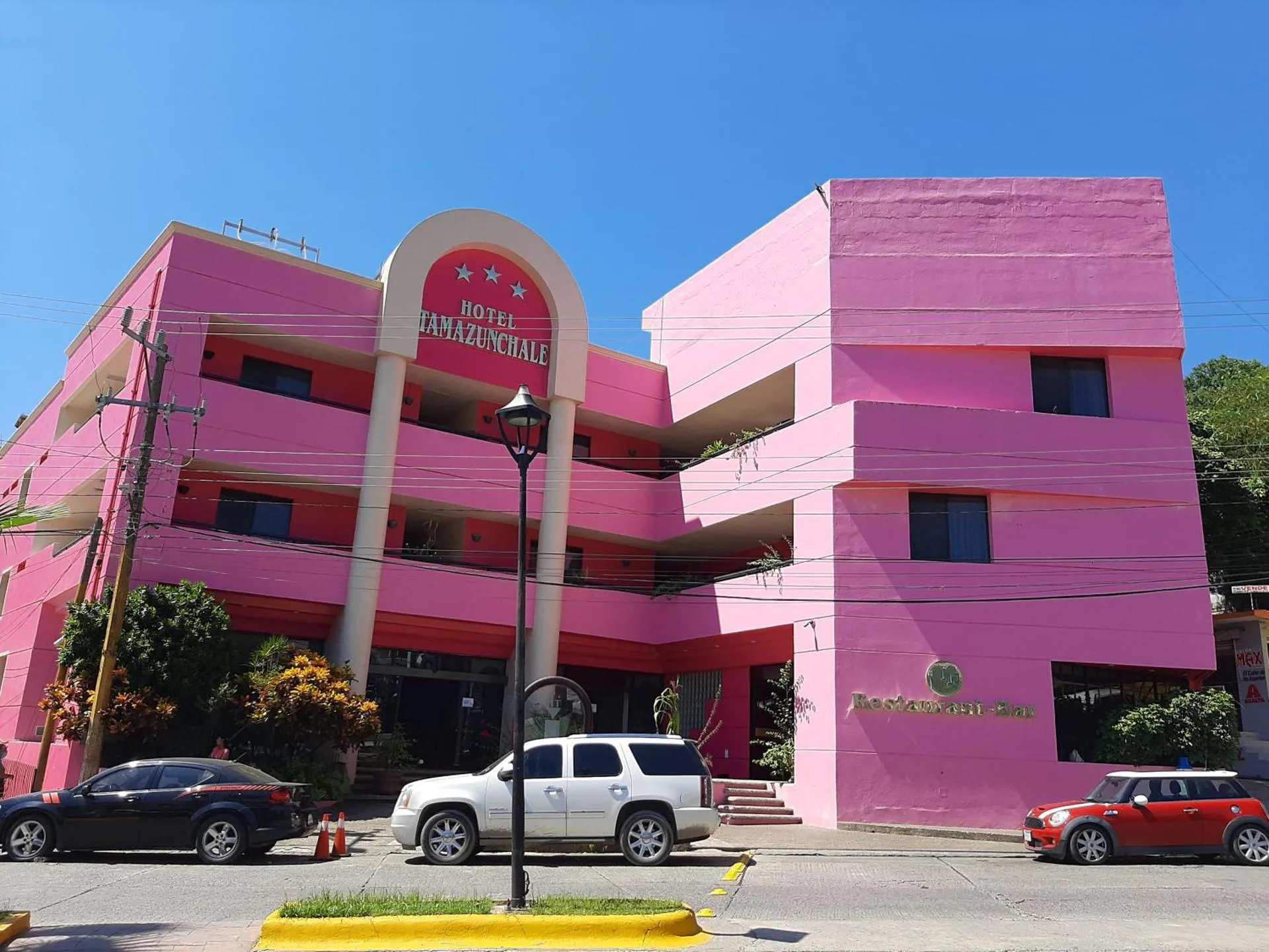 Dog Friendly Hotel $Tamazunchale - $Hotel Tamazunchale