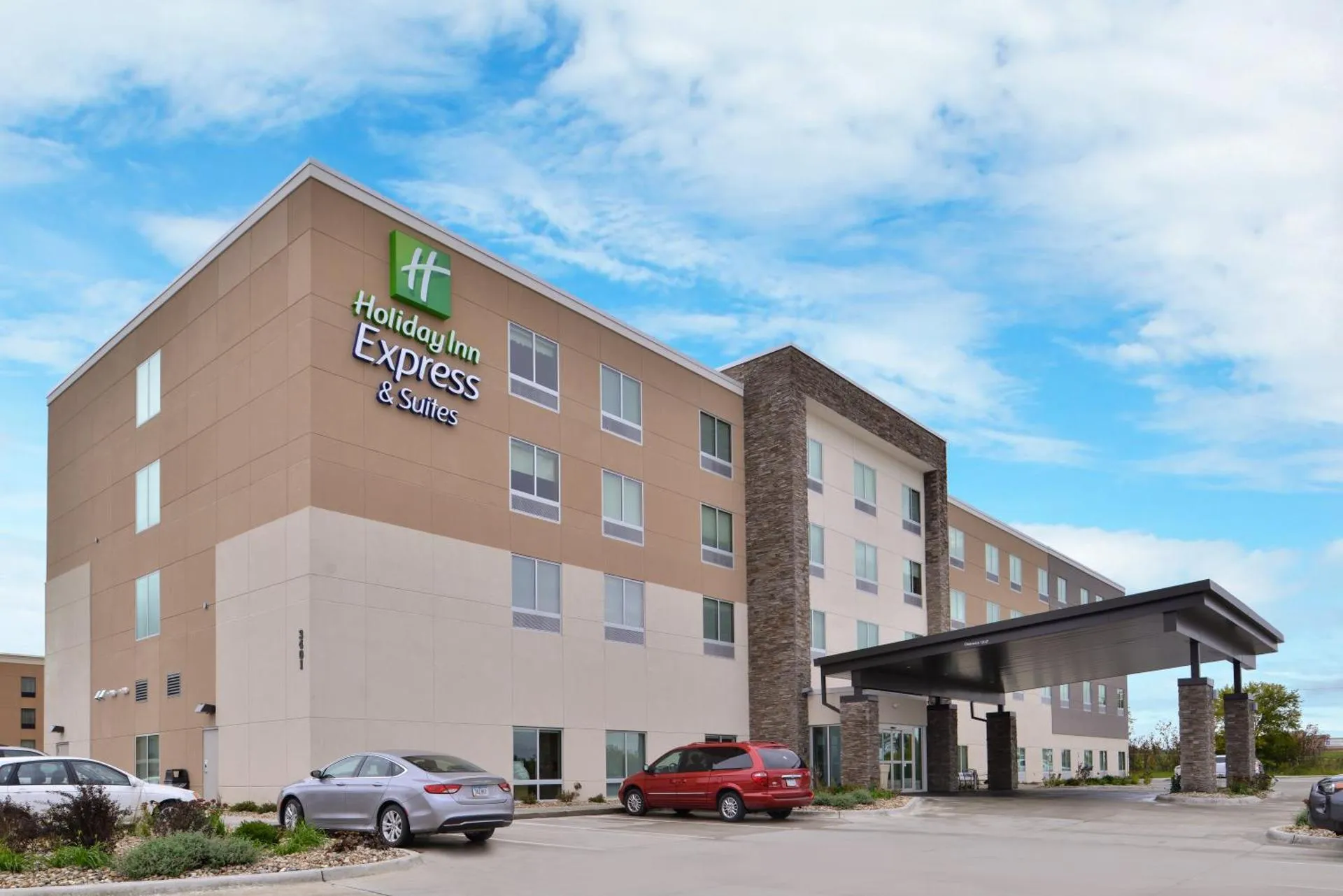 Dog Friendly Hotel $Marshalltown - $Holiday Inn Express & Suites - Marshalltown, an IHG Hotel