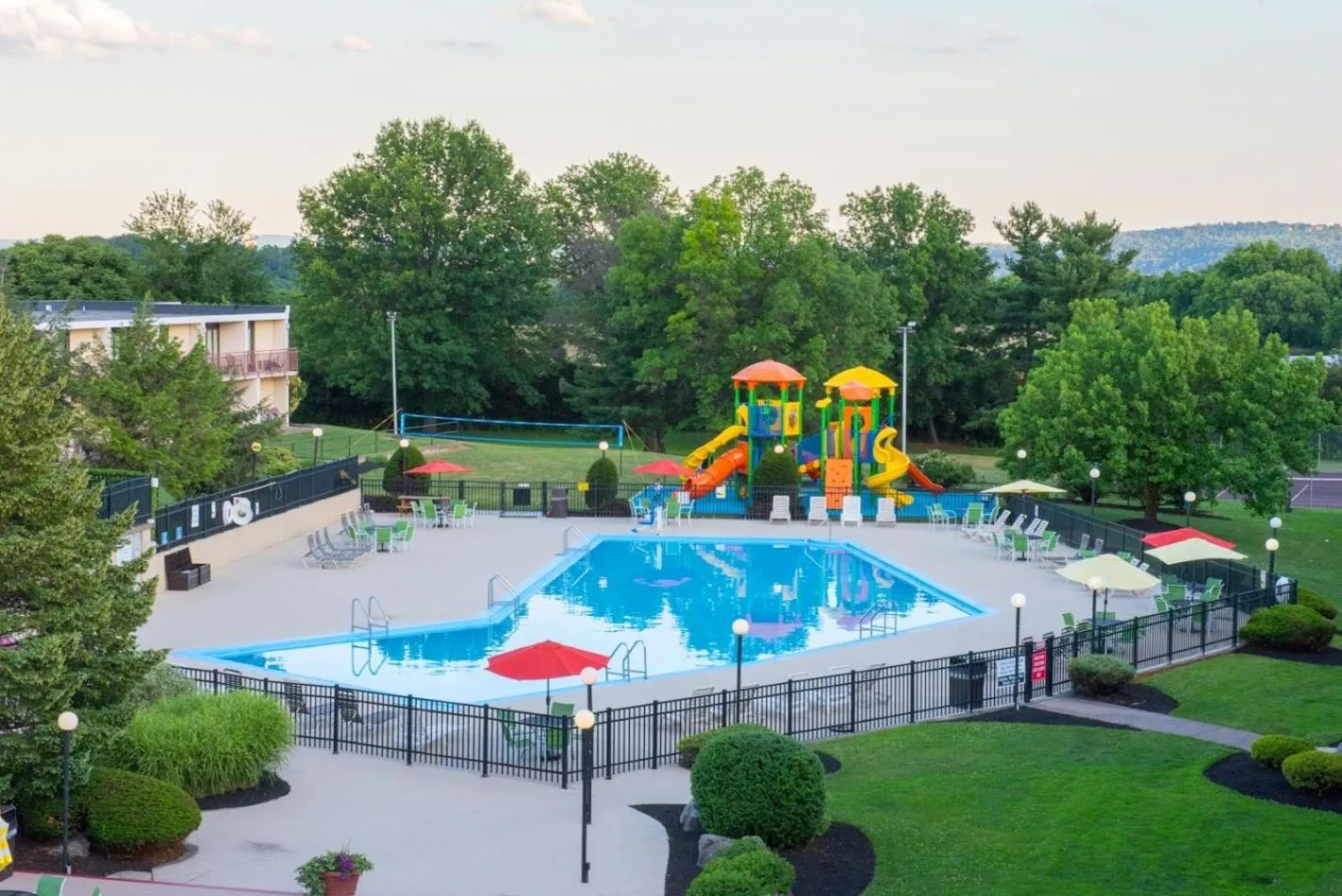Dog Friendly Hotel $Harrisburg - $Red Lion Hotel Harrisburg Hershey