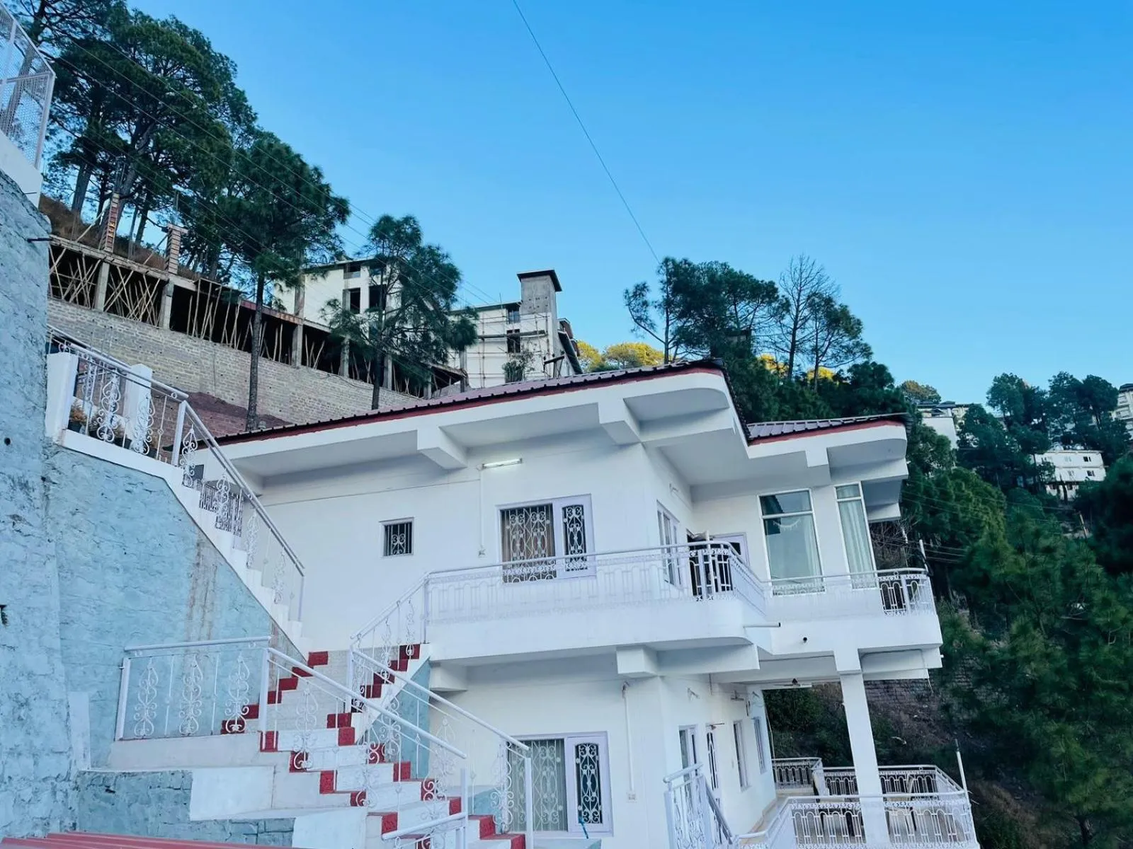 Mountain villa kasauli