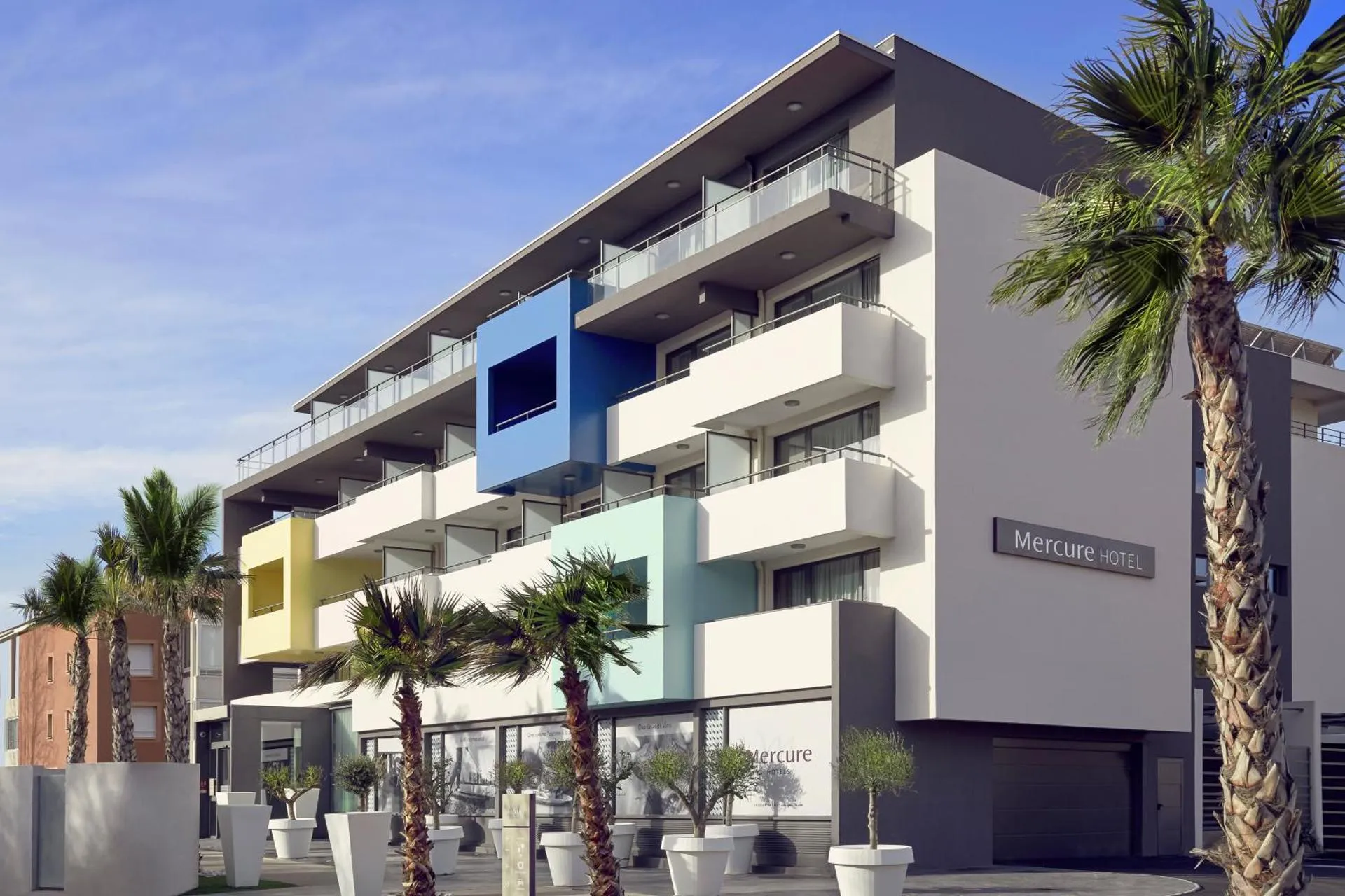 Dog Friendly Hotel $Cap d'Agde - $Mercure Hotel Golf Cap d'Agde