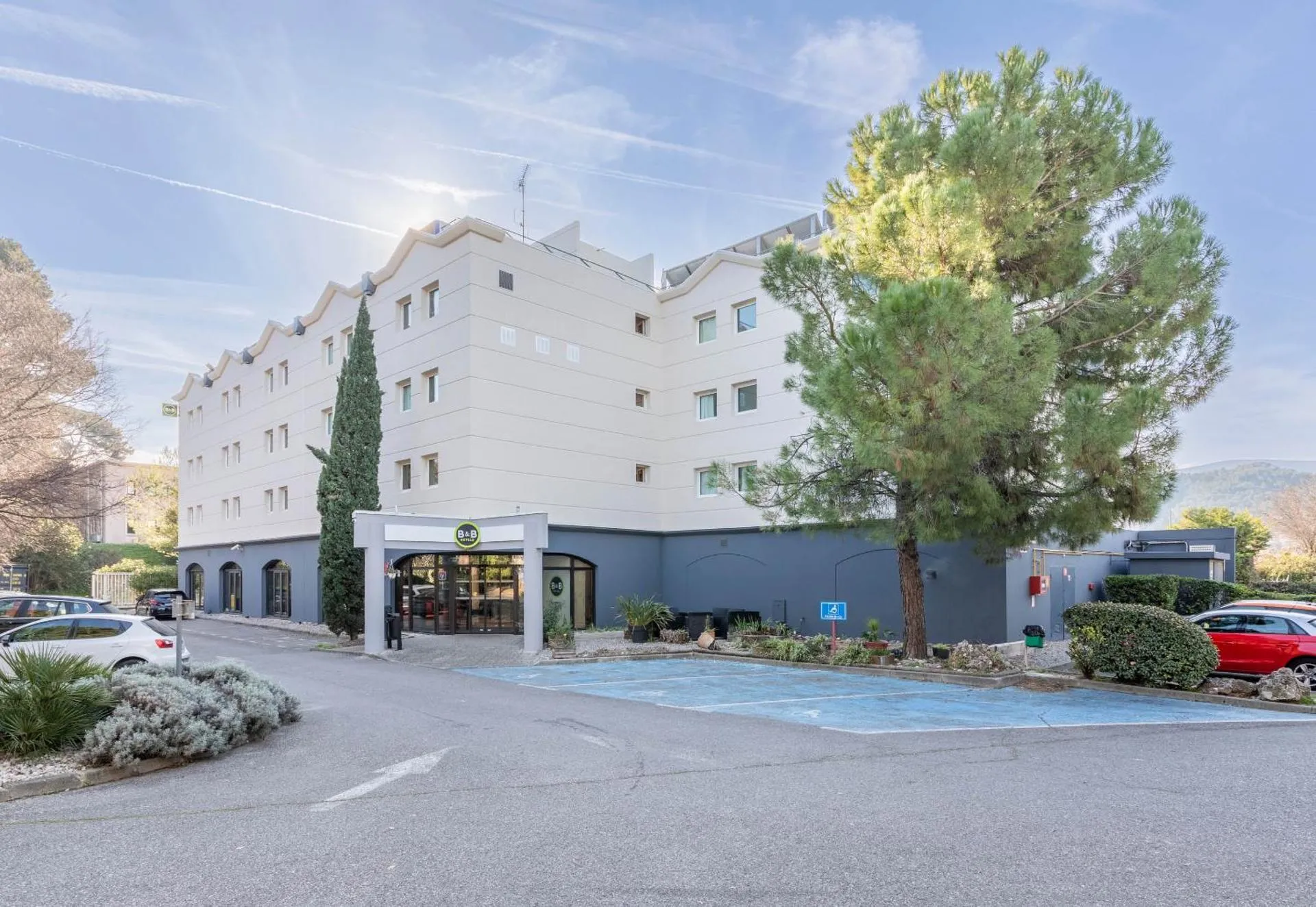 B&B Hôtel Marseille La Valentine Porte d'Aubagne