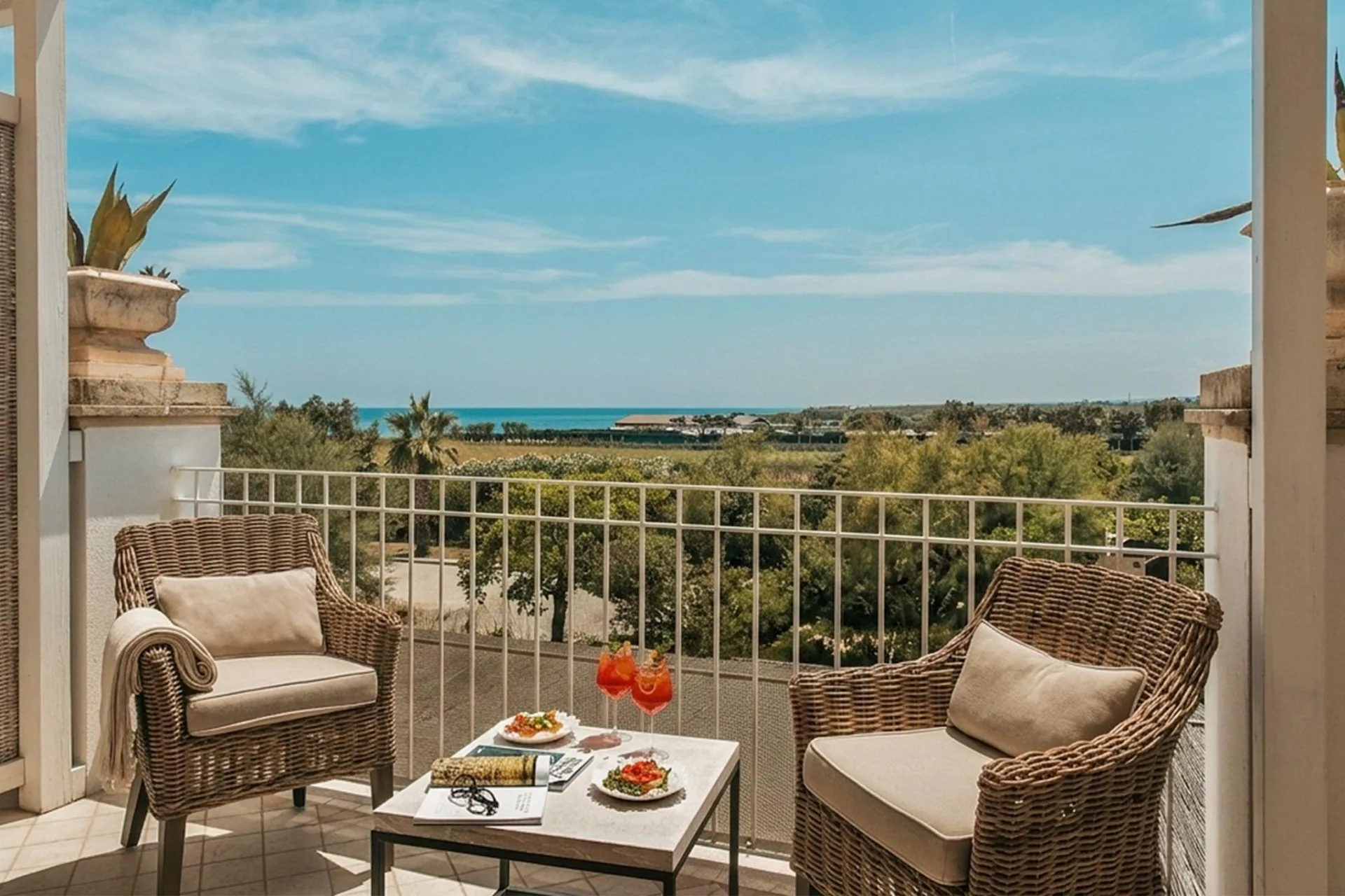 Canne Bianche Lifestyle Hotel interior