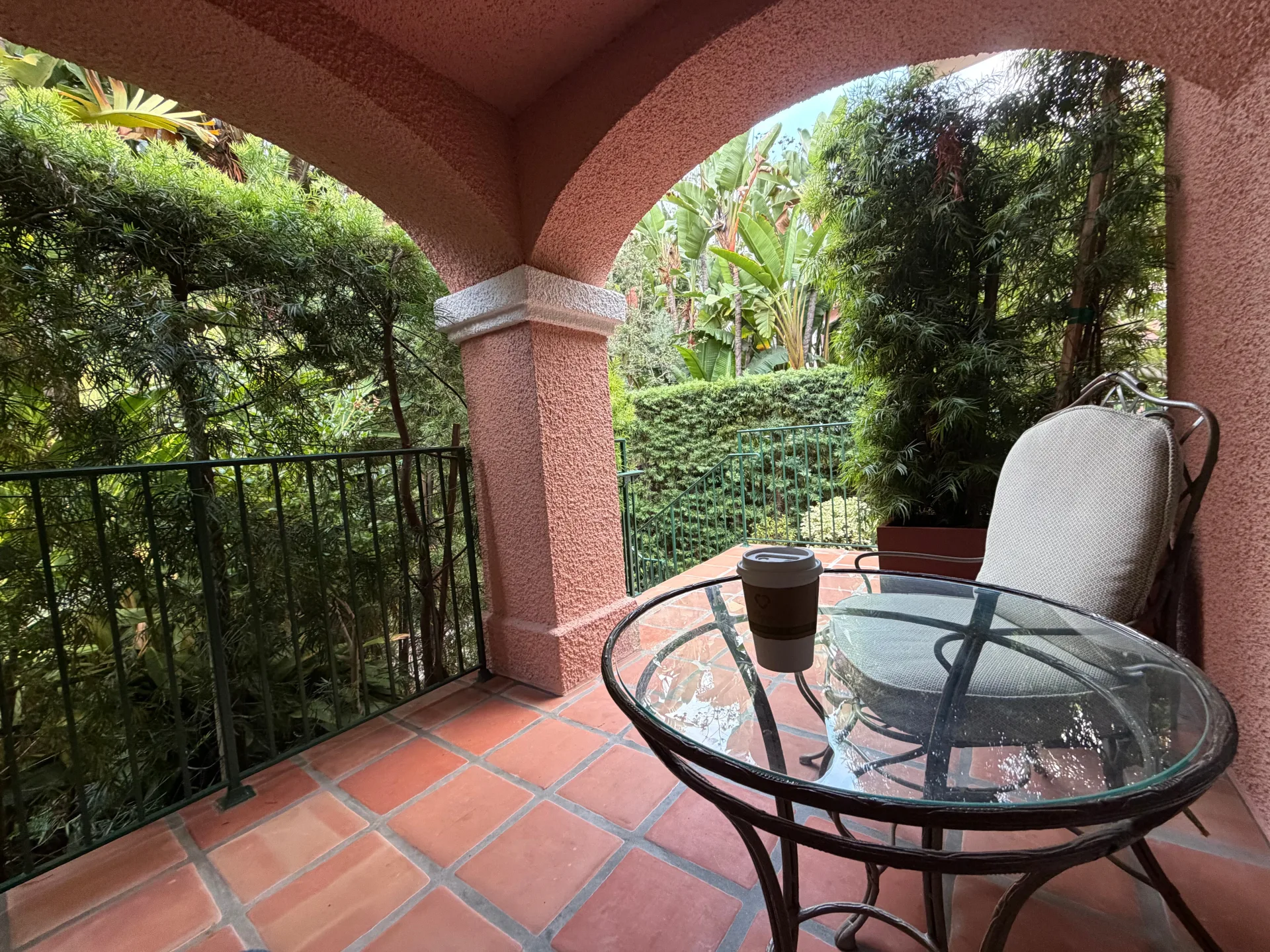 The Beverly Hills Hotel, a dog friendly hotel in Beverly Hills