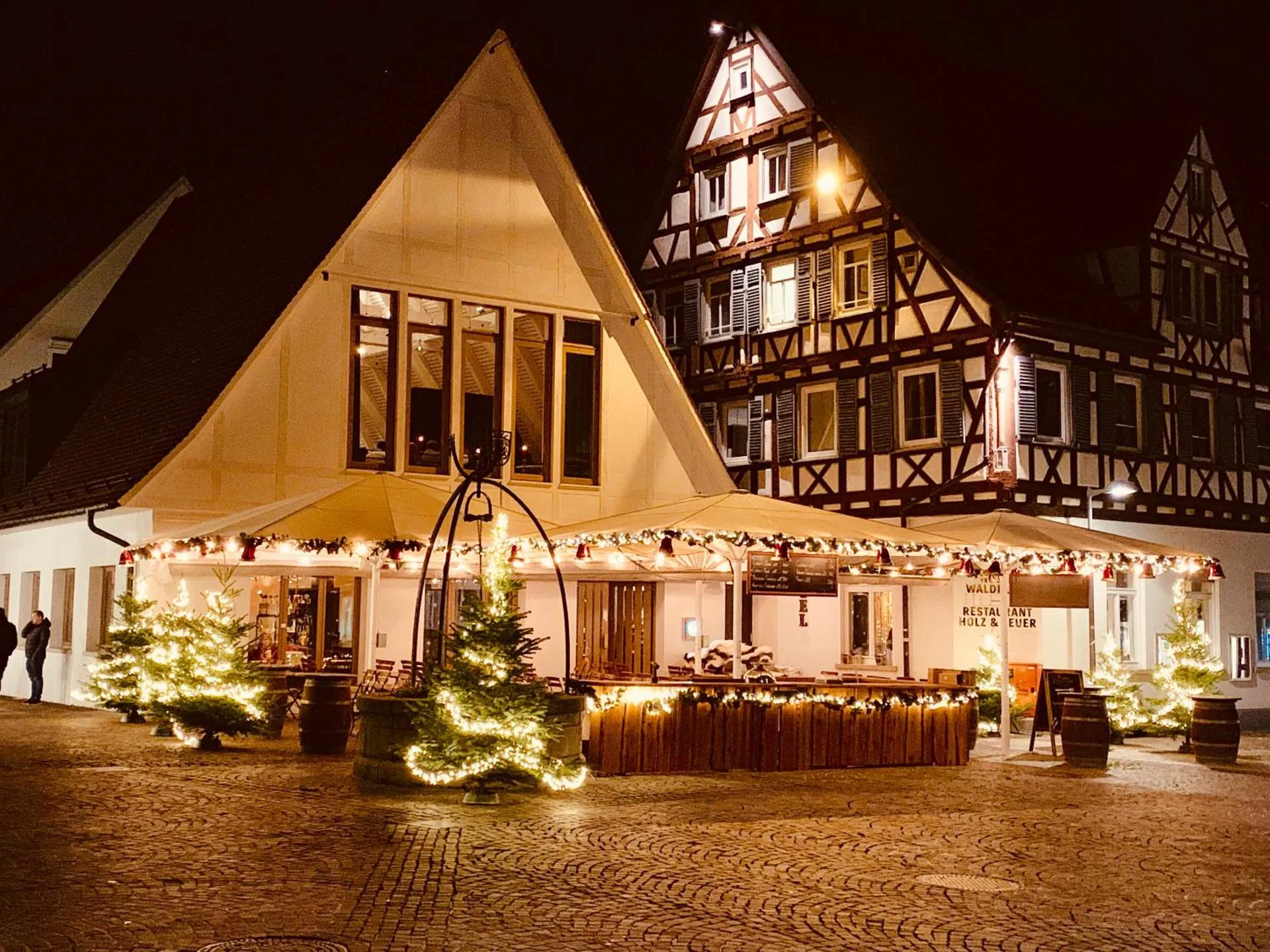Dog Friendly Hotel $Kirchheim unter Teck - $Stadthotel Waldhorn