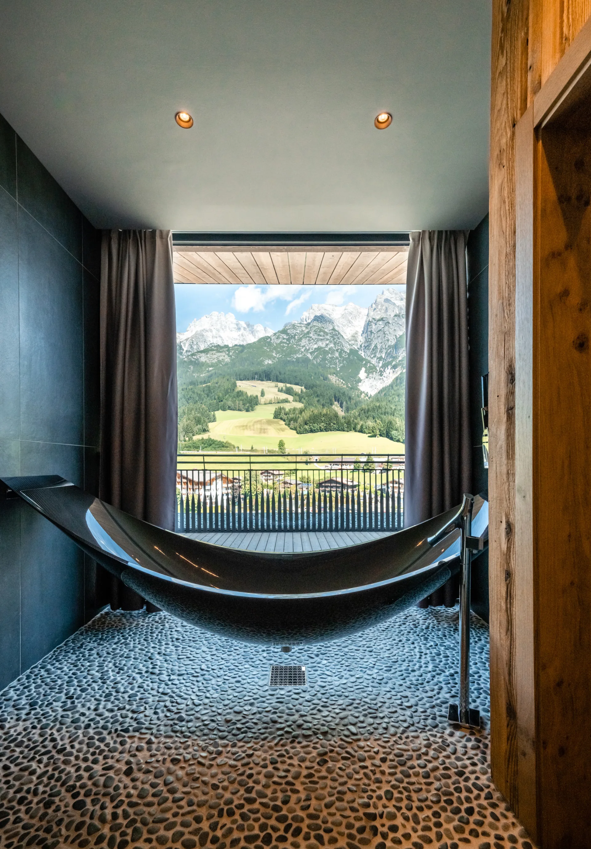 Hotel Riederalm interior
