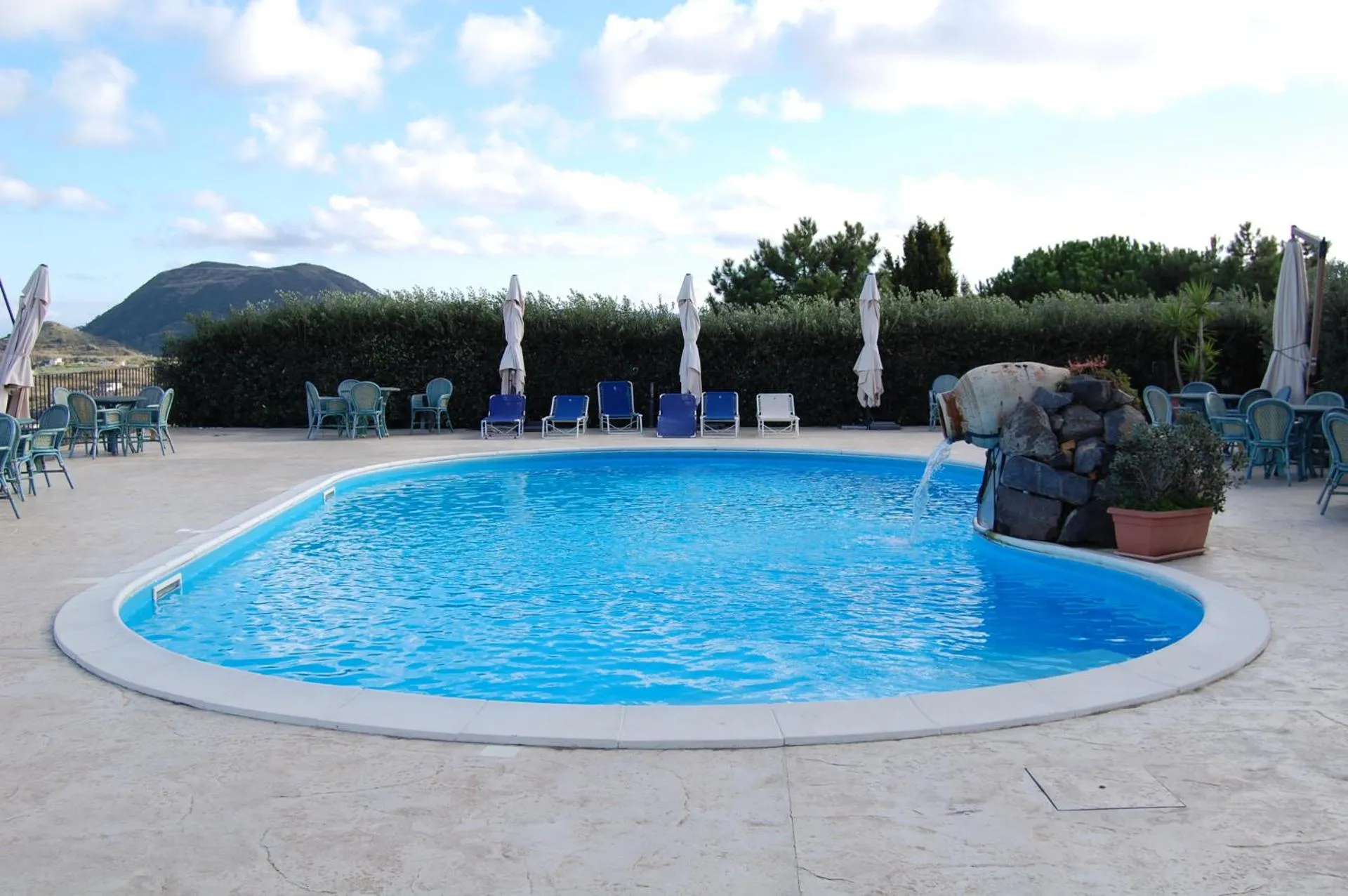Eolian Residence