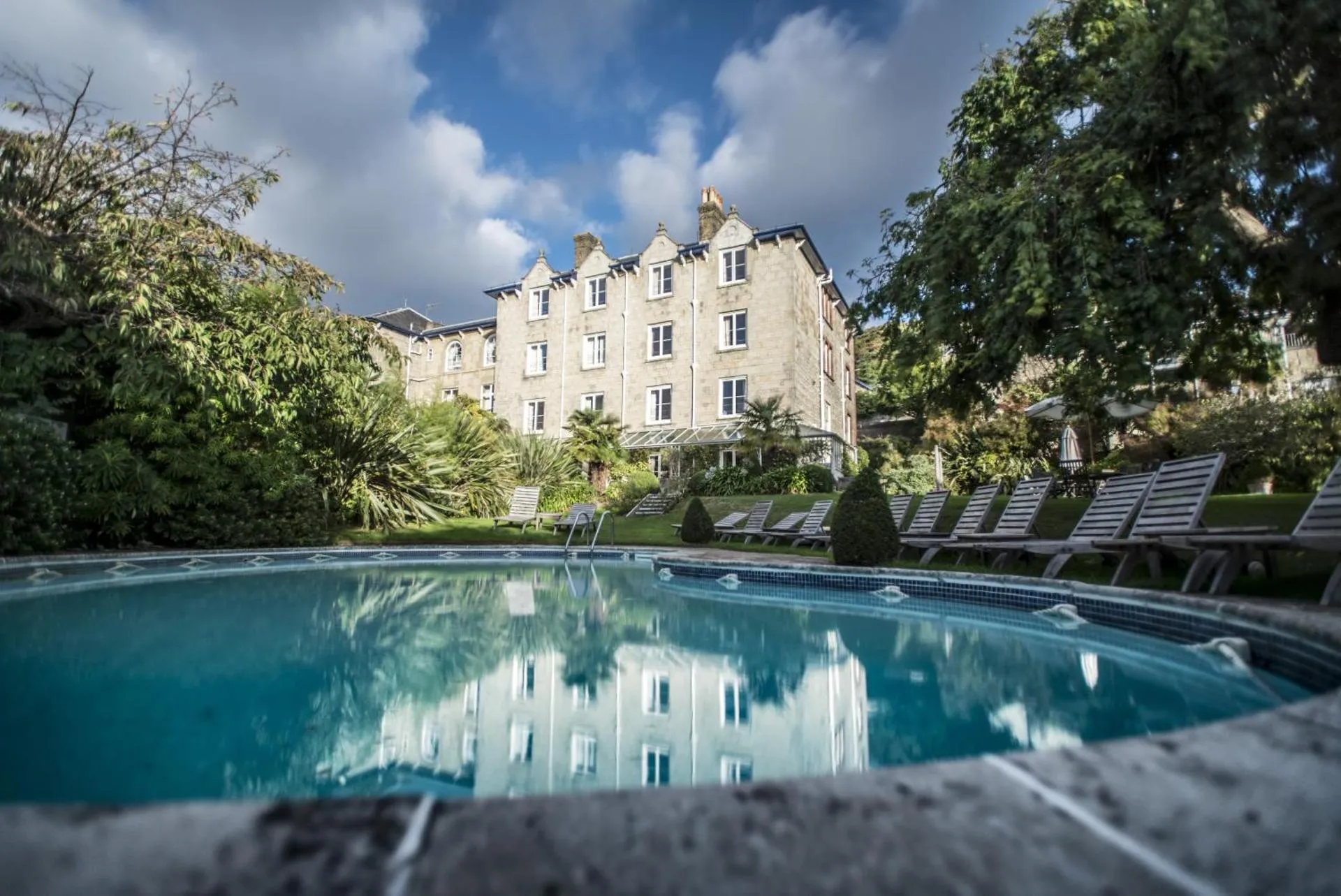 Dog Friendly Hotel $Ventnor - $The Royal Hotel