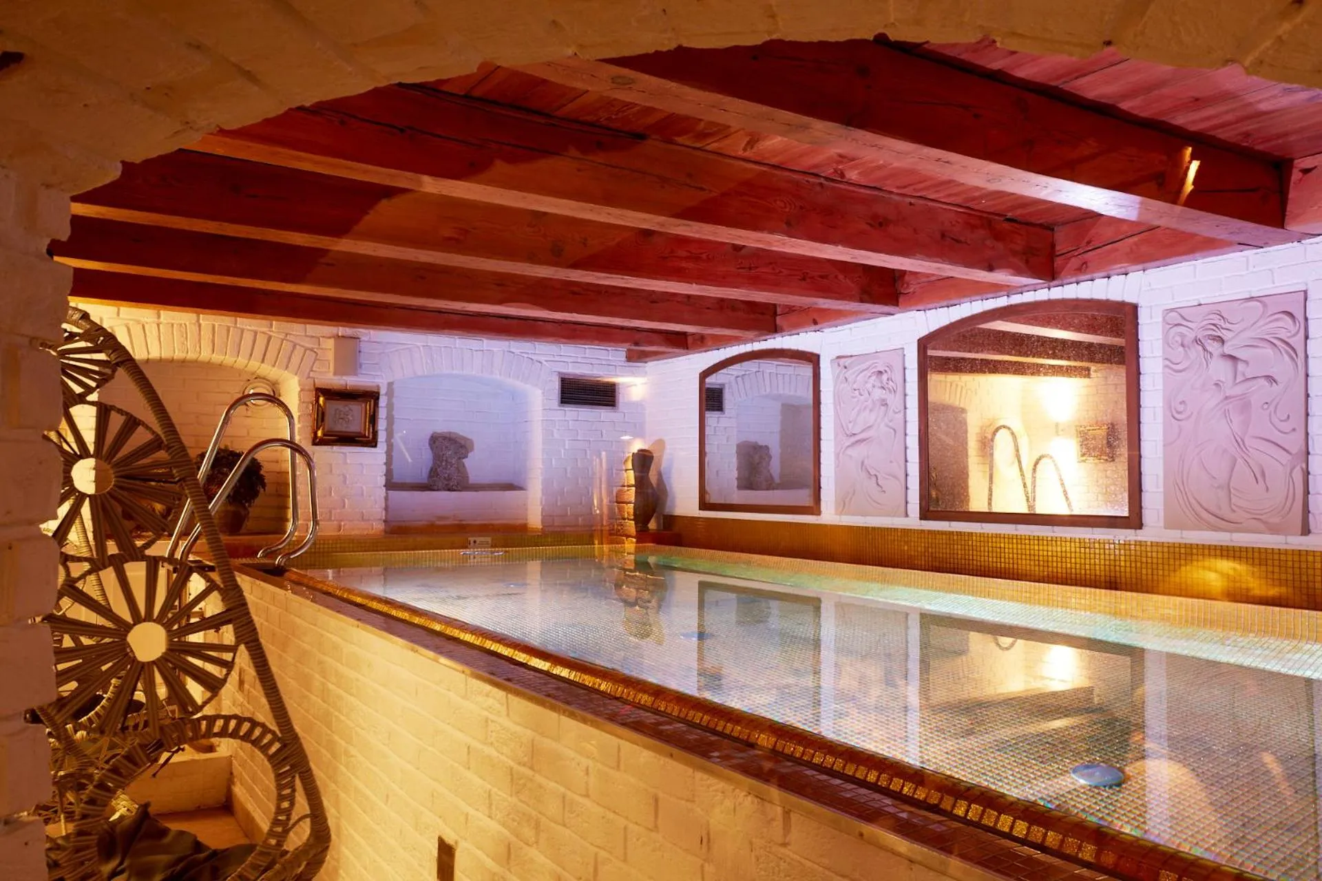 Dog Friendly Hotel $Bydgoszcz - $Bohema Boutique Hotel & Spa