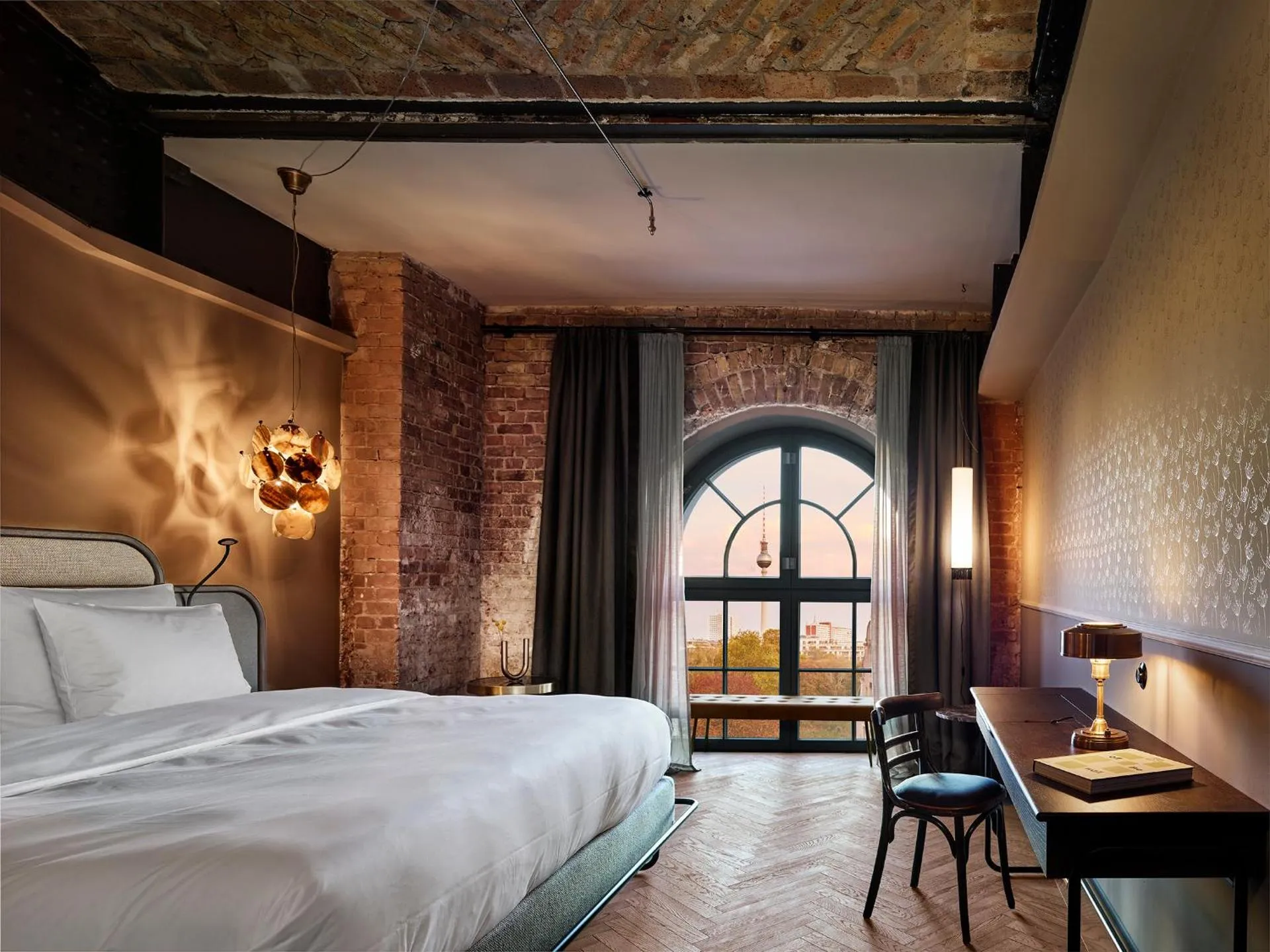 Dog Friendly Hotel $Berlin - $Telegraphenamt