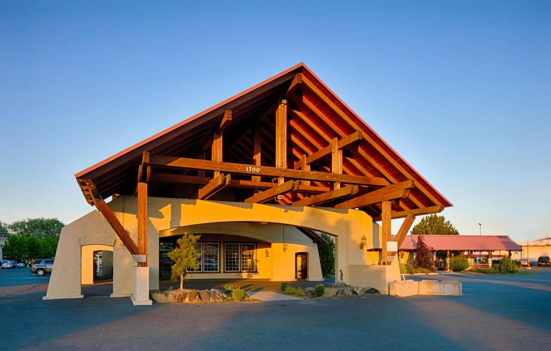Dog Friendly Hotel $Ellensburg - $Red Lion Hotel Ellensburg