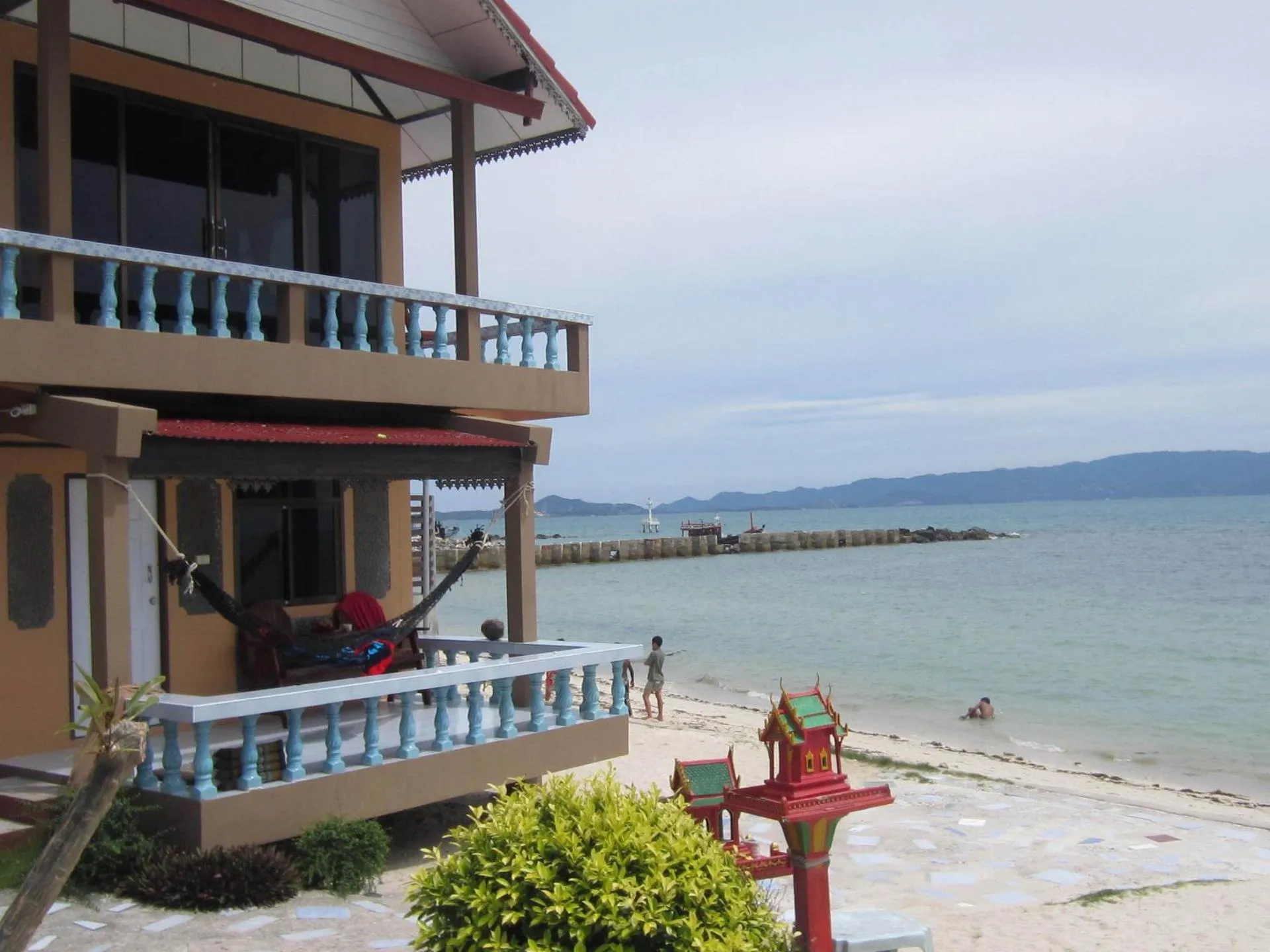 Dog Friendly Hotel $Haad Rin - $Charung Beach