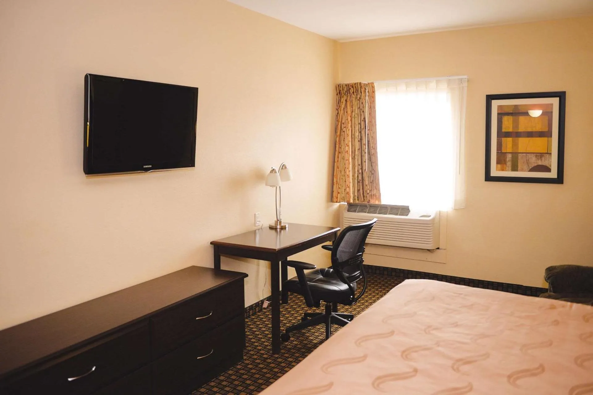 Quality Inn & Suites Ames Conference Center Near ISU Campus