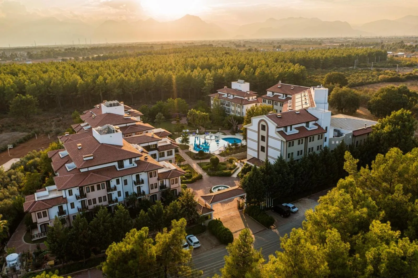 Ayka Life Longevity Center 60 plus