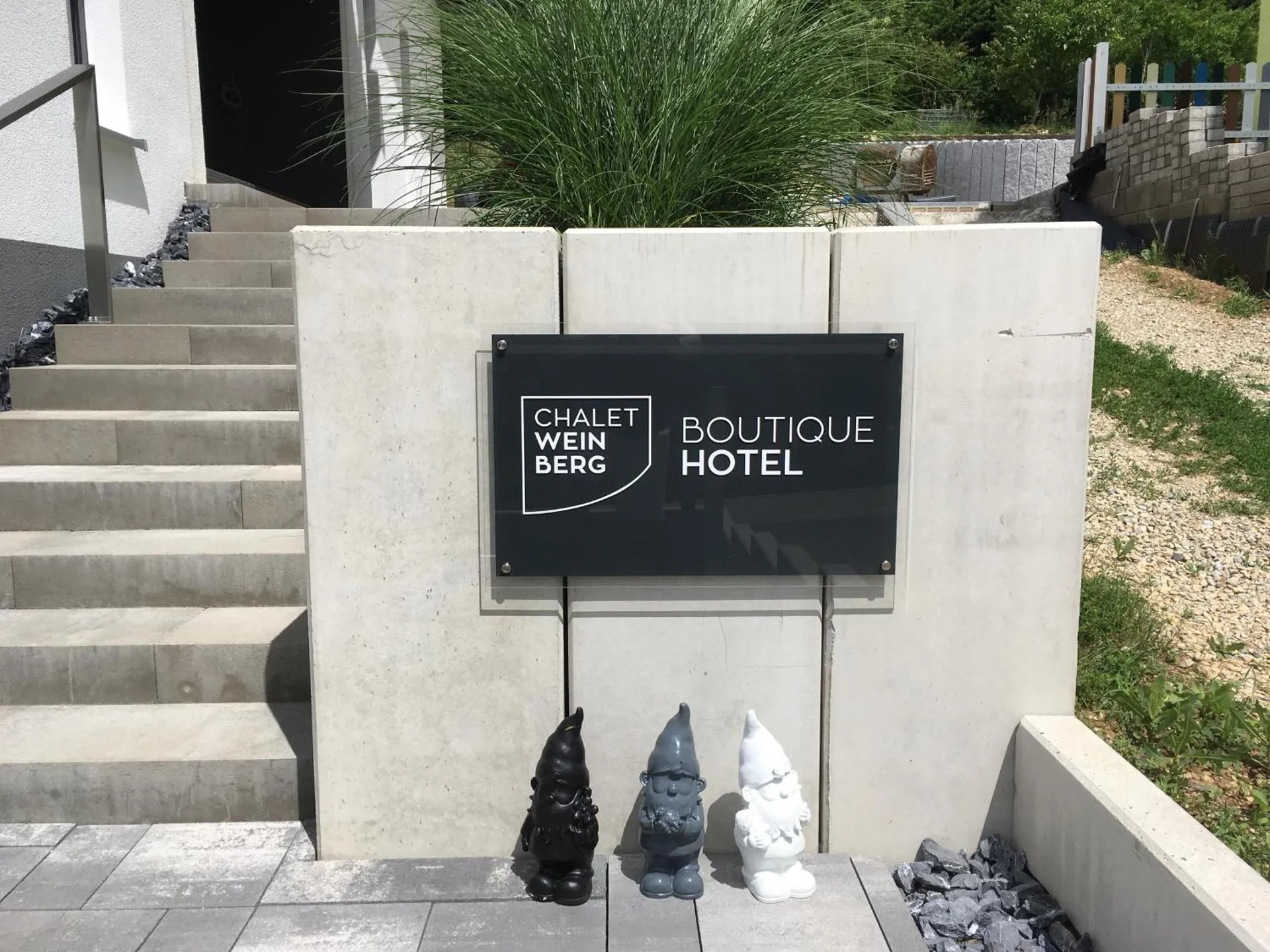 Dog Friendly Hotel $Würgau - $Boutique Hotel Chalet Weinberg
