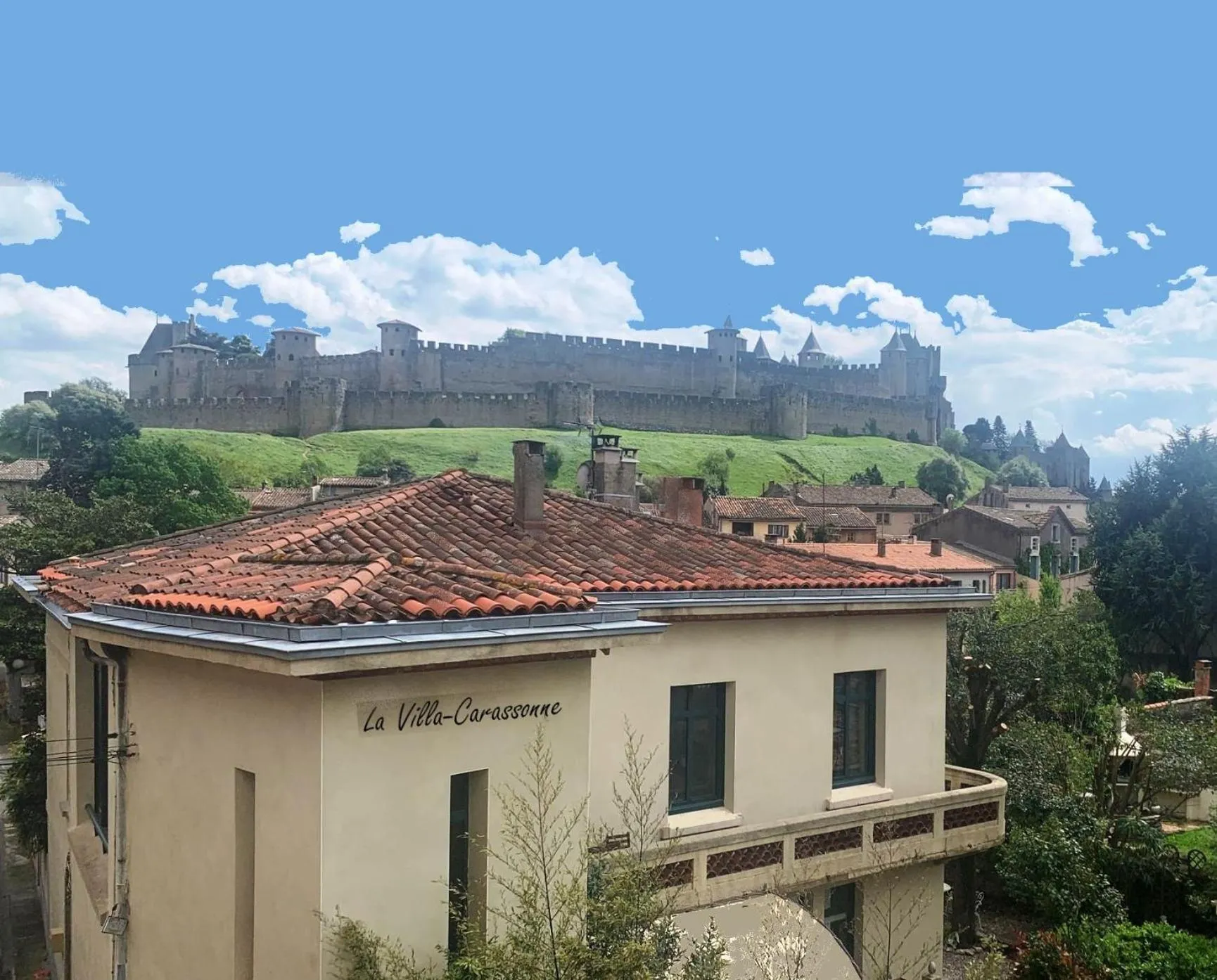 La Villa Carcassonne, piscine chauffée, Cité à 600m, Clim, Parking, Borne VE