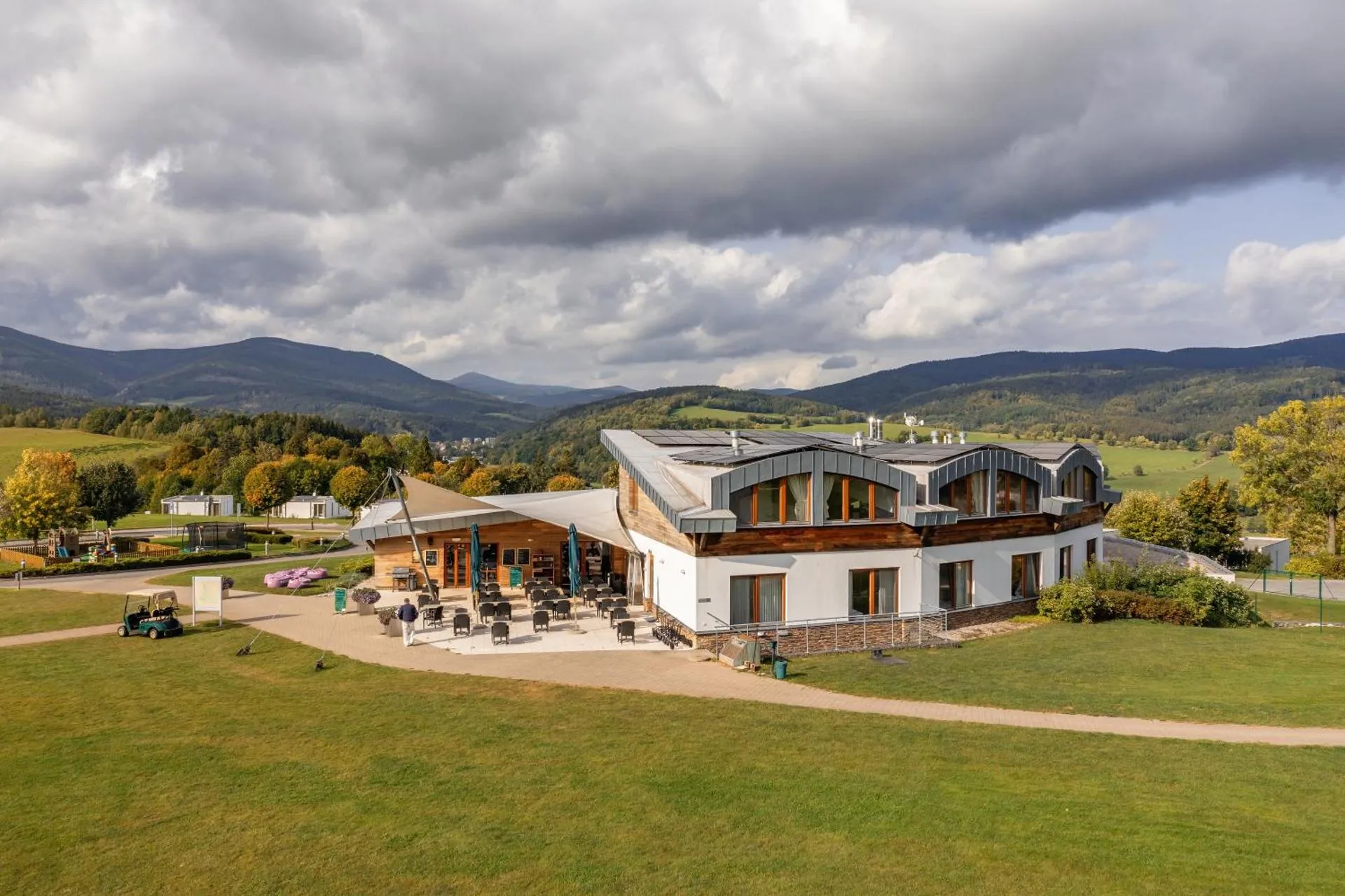 Grund Resort Golf and Ski