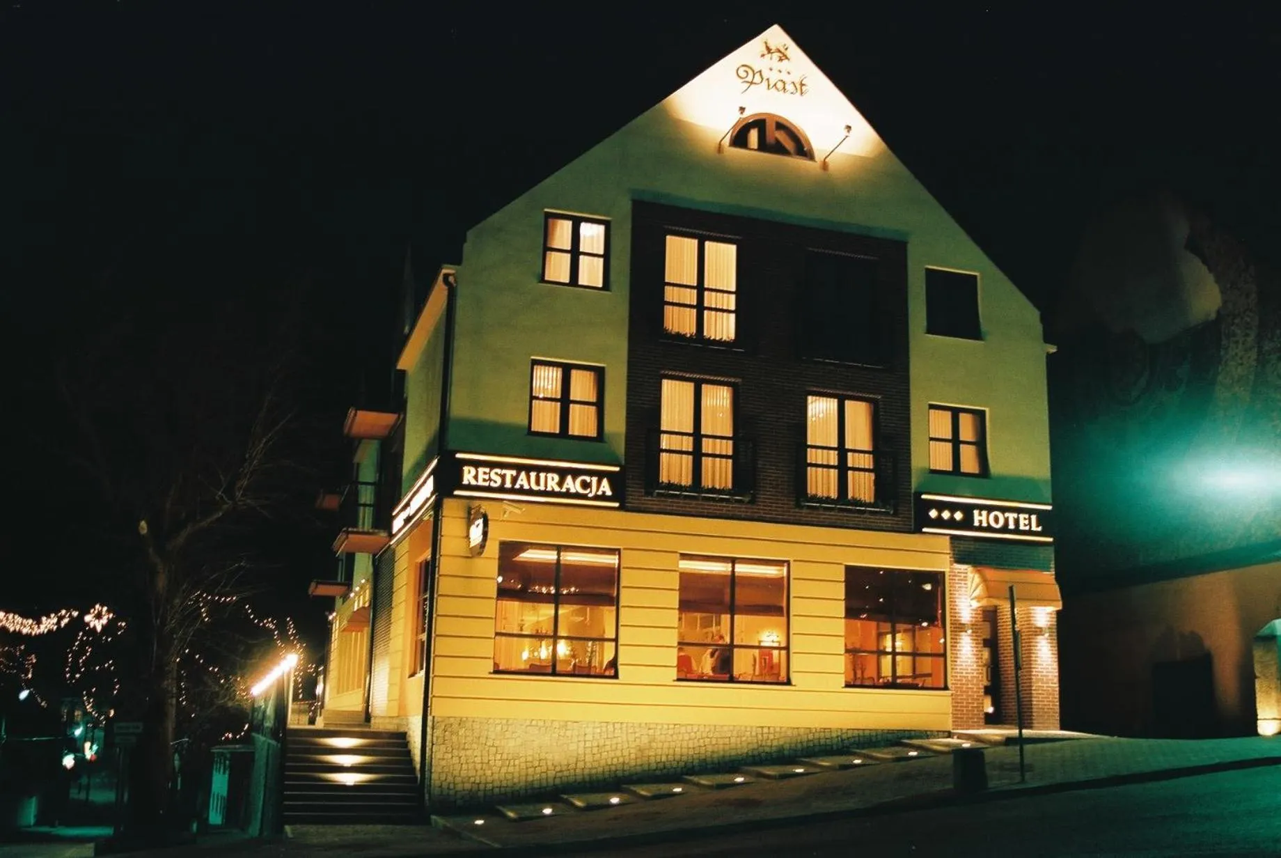 Dog Friendly Hotel $Cedynia - $Hotel Piast
